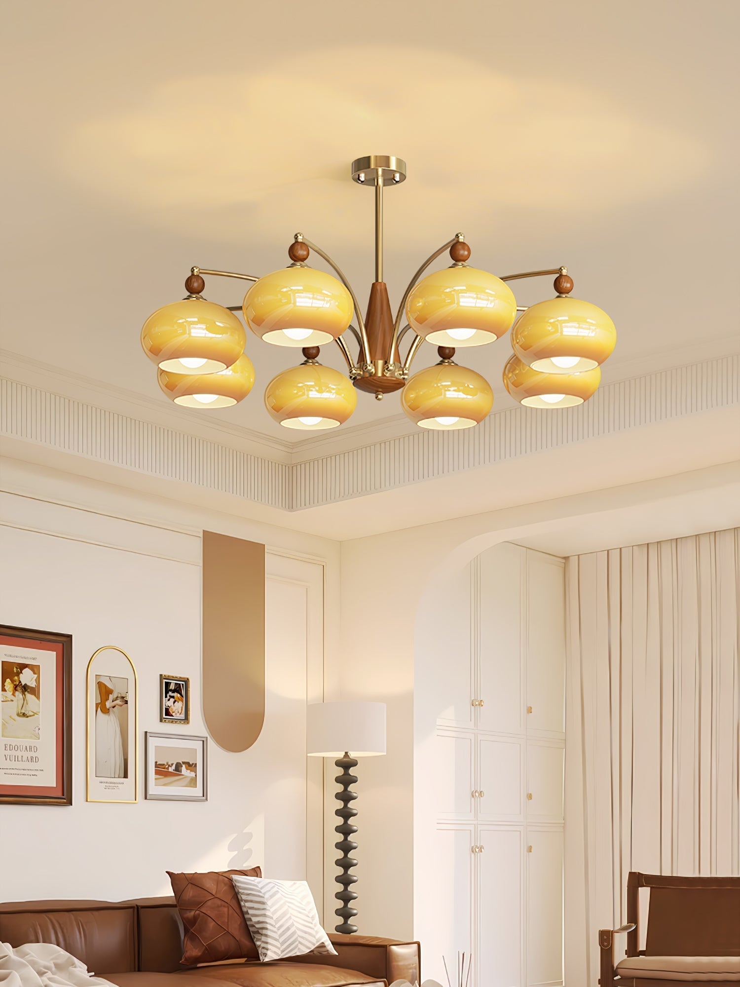 Vevely Pendant Lamp Retro Yellow Glass Brass-Neutral Decor