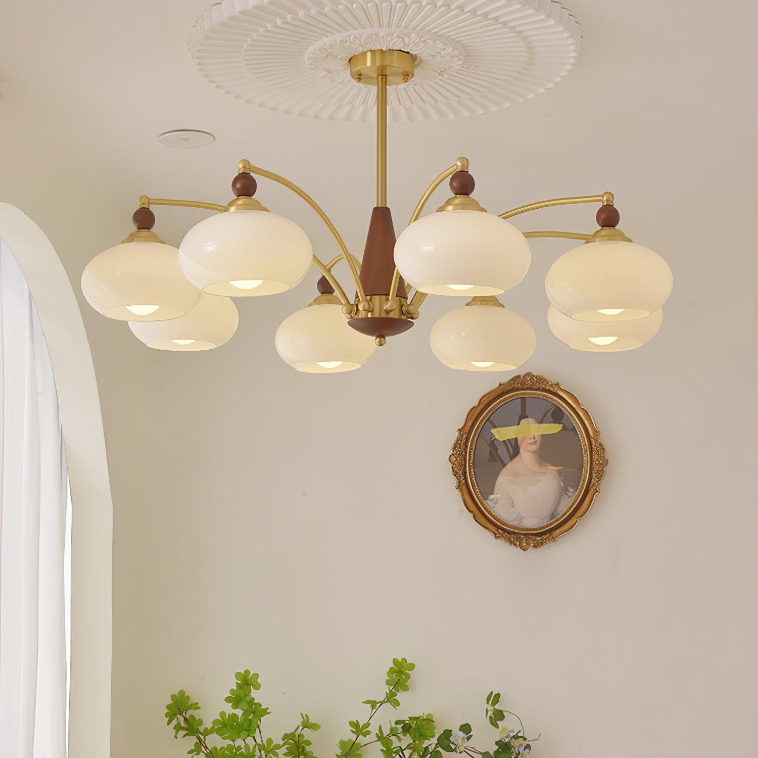 Vevely Pendant Lamp Retro Yellow Glass Brass-Neutral Decor