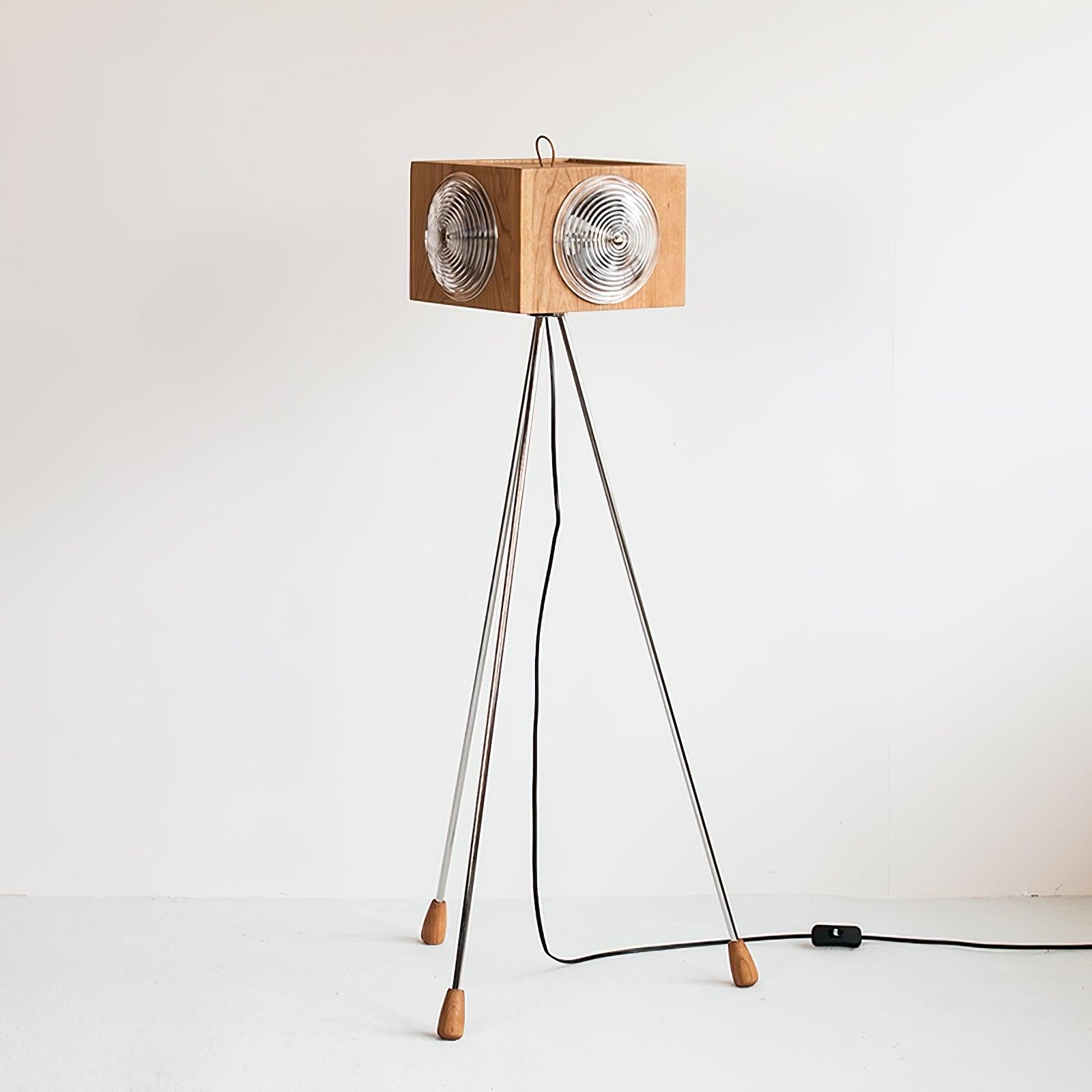 Vesoren Tripod Wood Floor Lamp-Neutral Decor