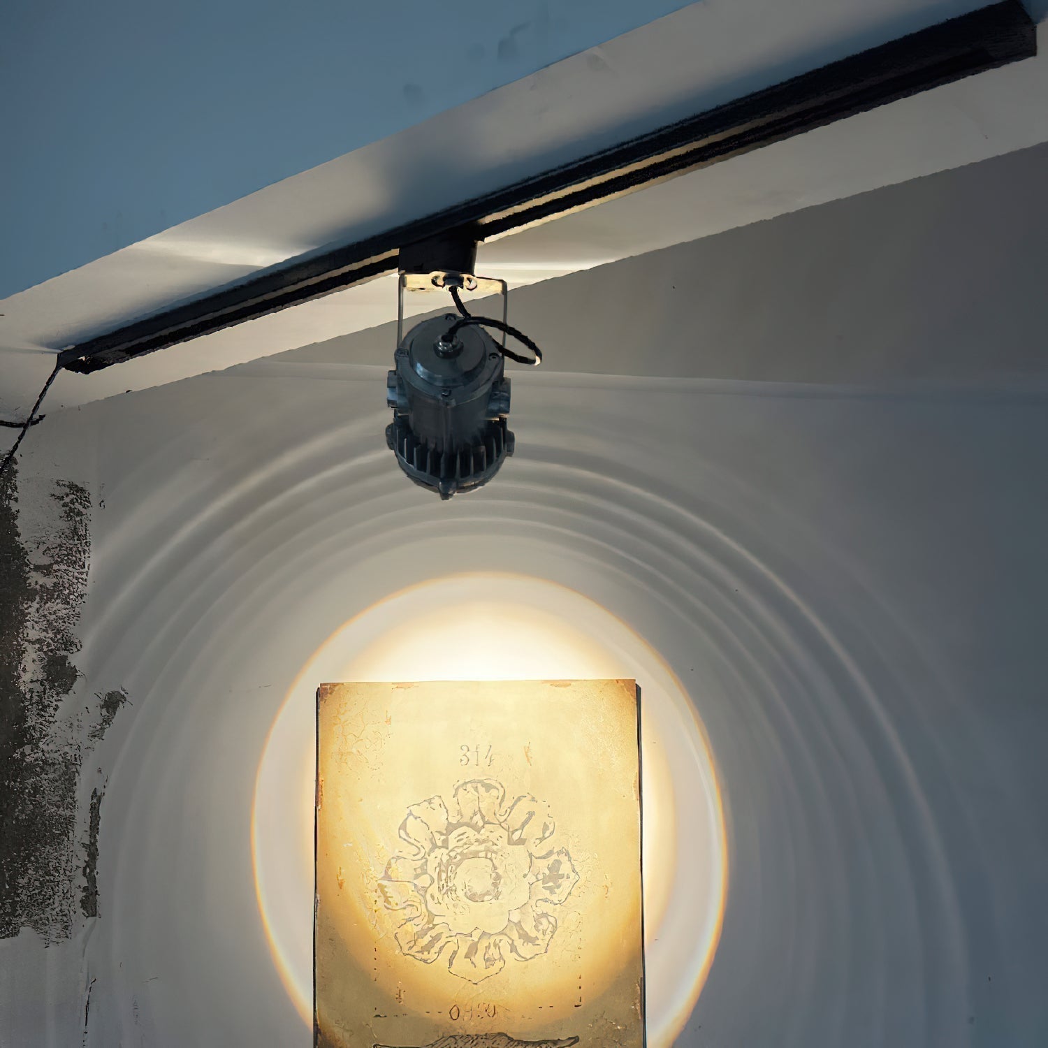 Avvelos Ceiling Lamp
