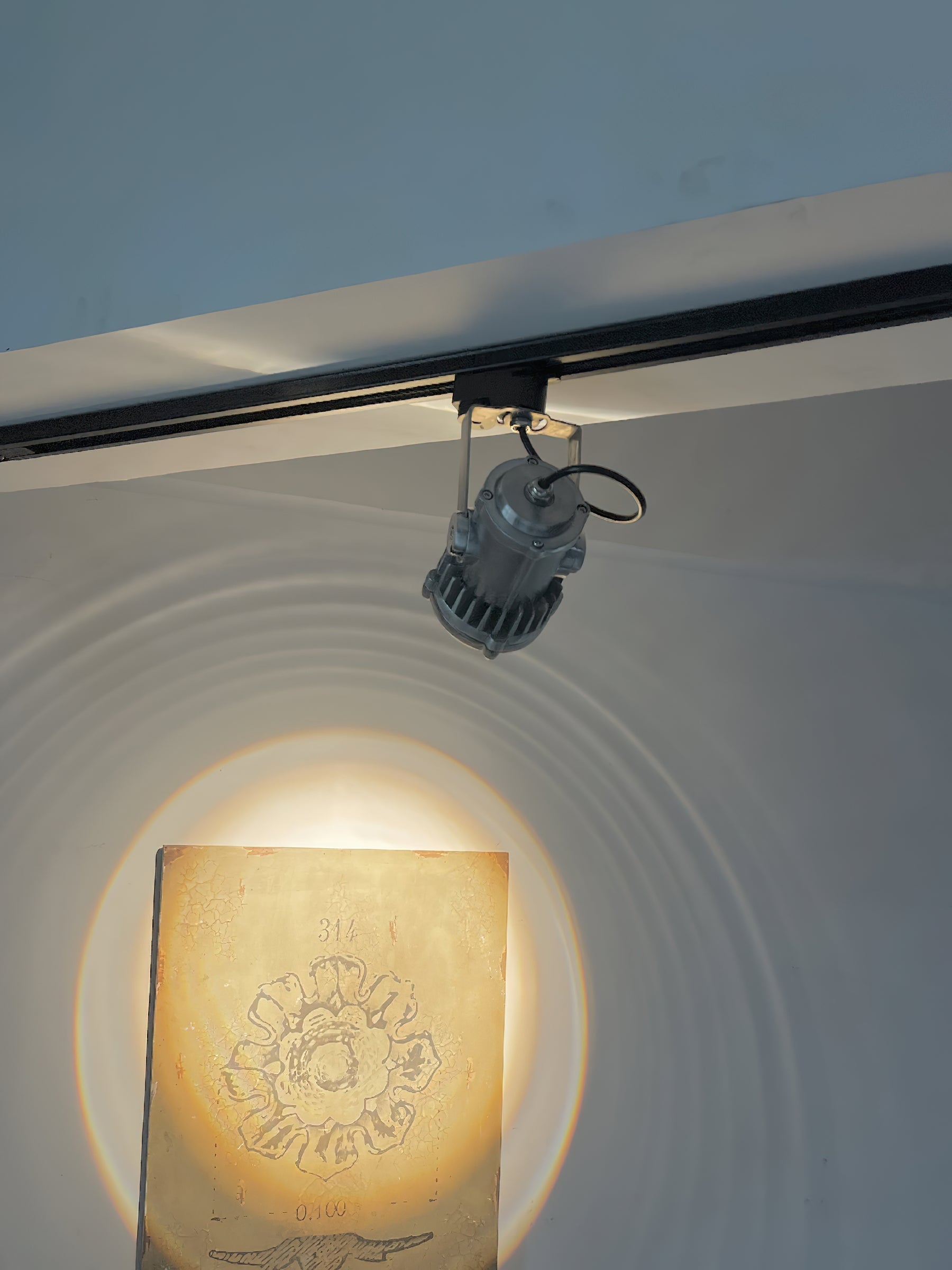 Avvelos Ceiling Lamp