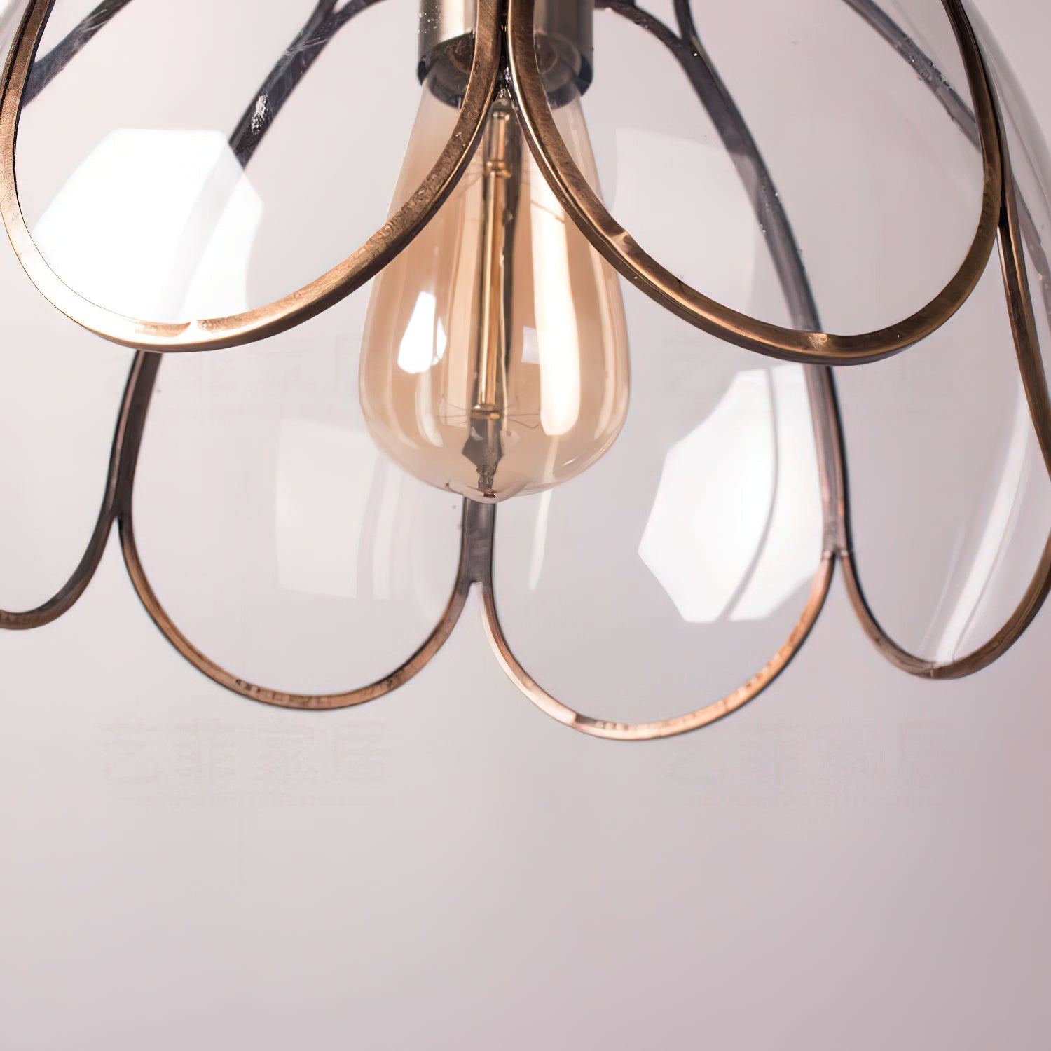 Eraeora Pendant Lamp