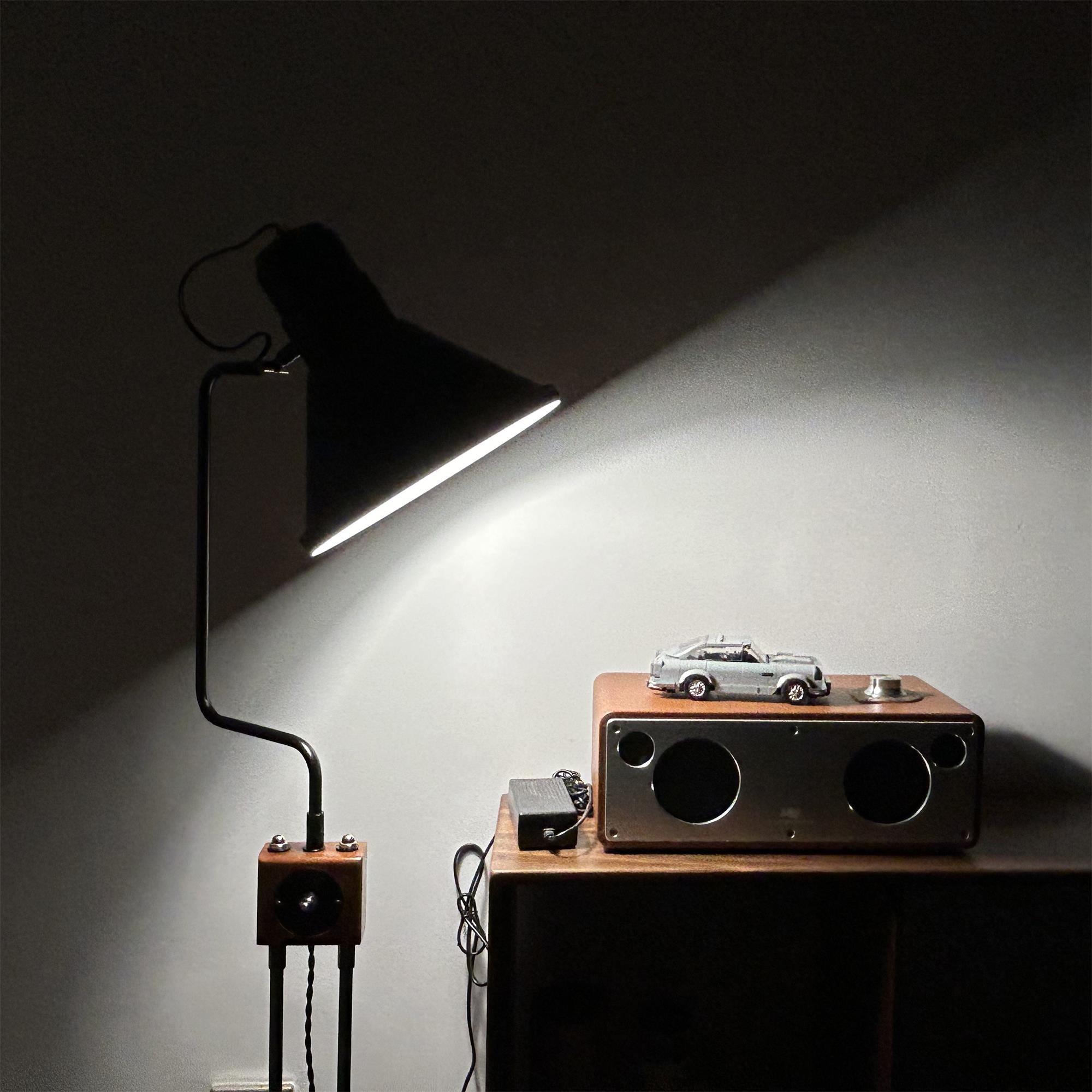 Felix Floor Lamp