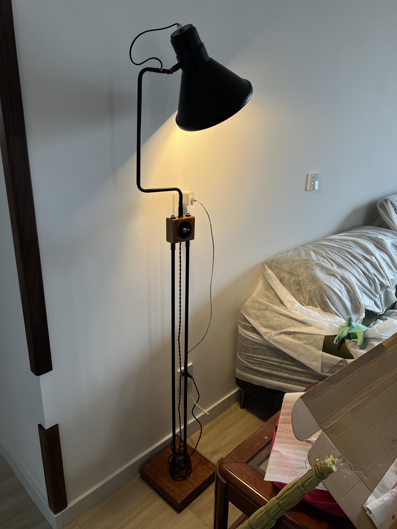 Felix Floor Lamp