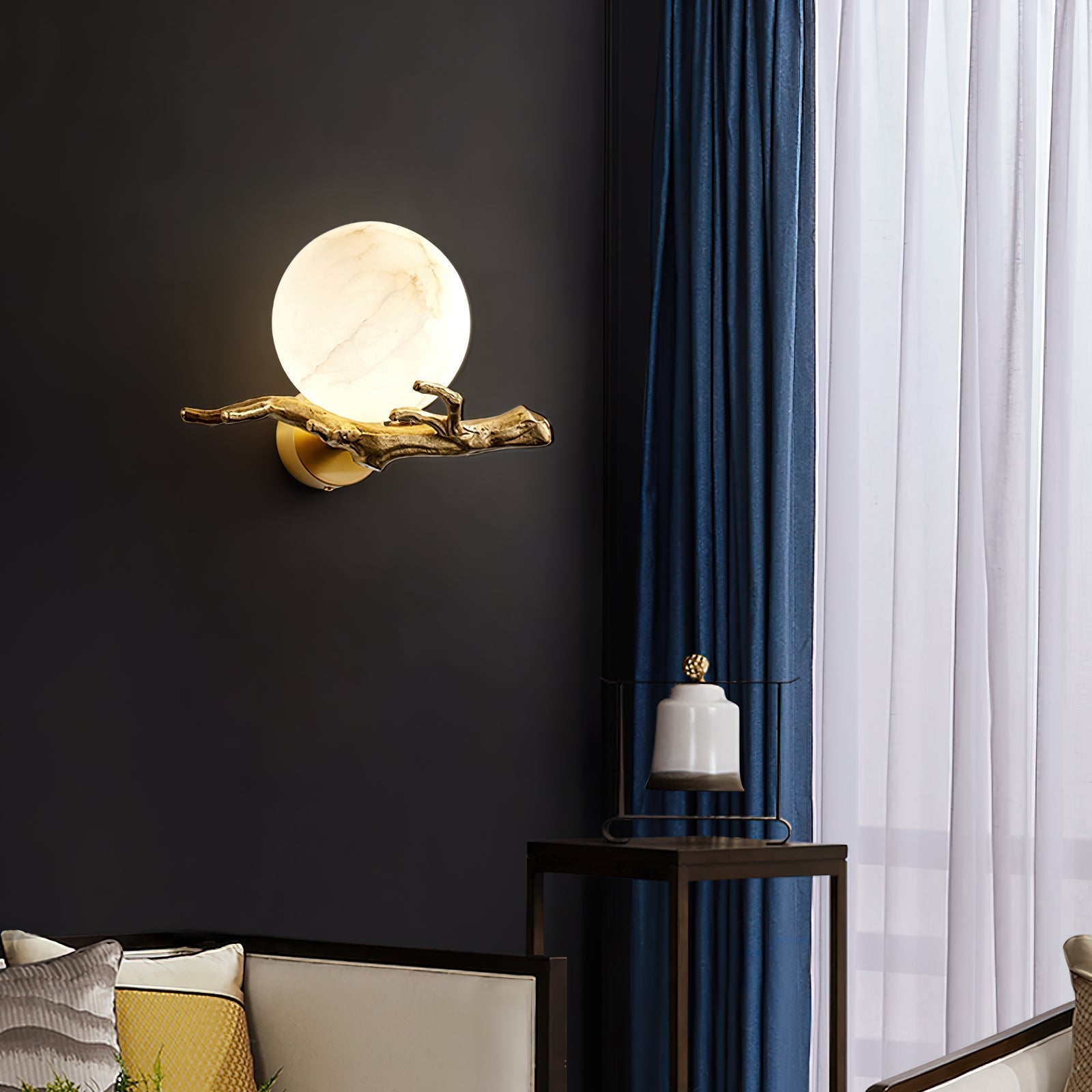 Ormirara Wall Lamp