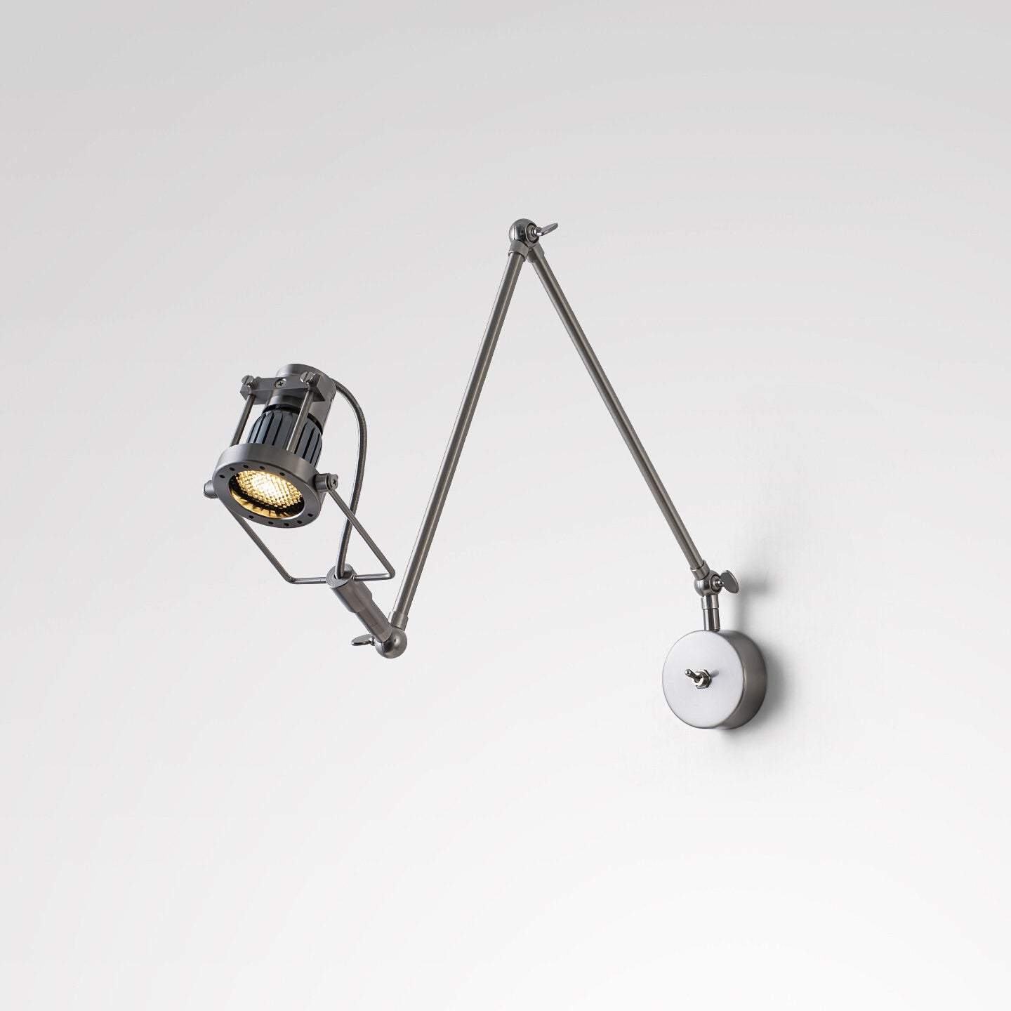 Close-up of the nickel color finish on the Reznor sconce.