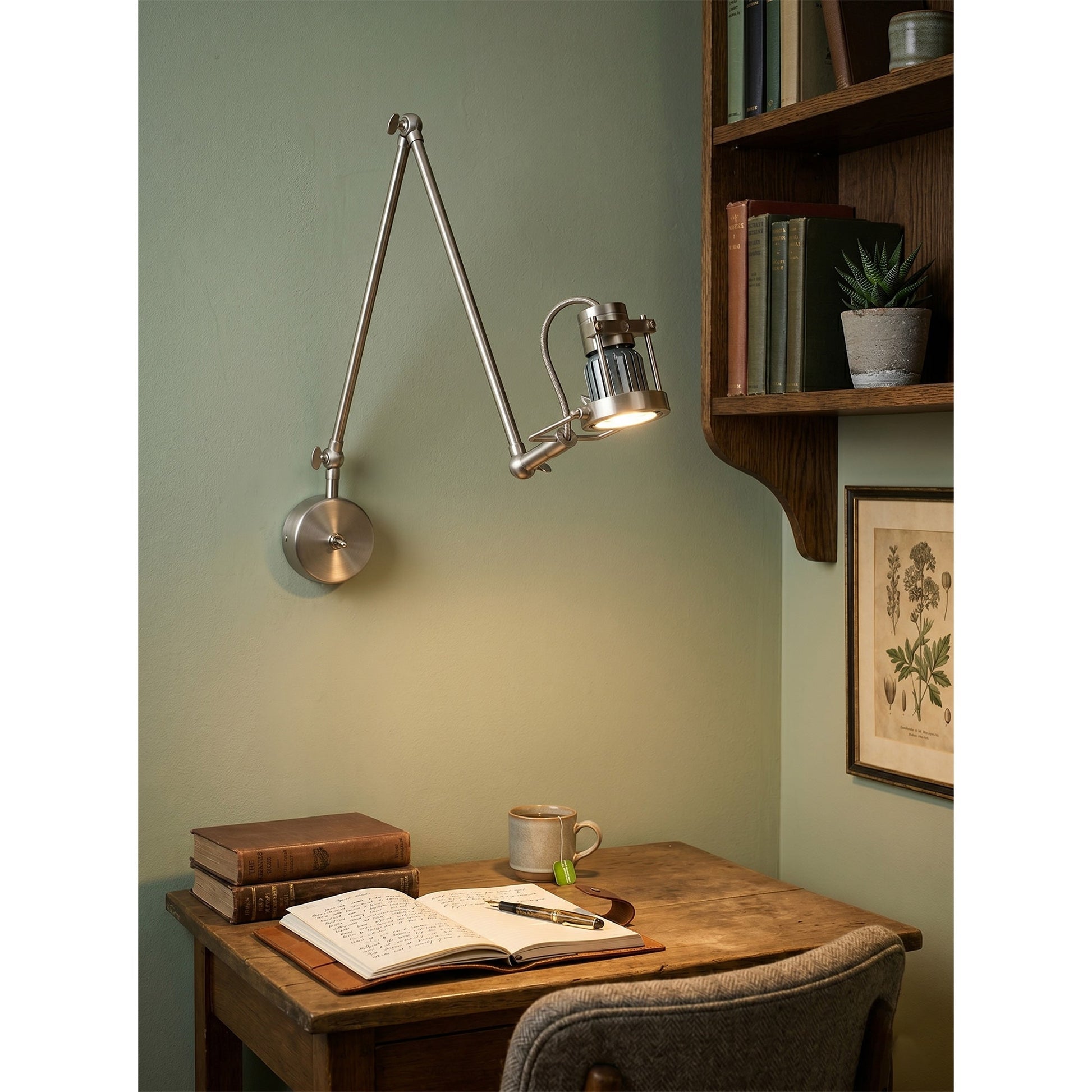 Front view of the Reznor wall sconce spotlight head.