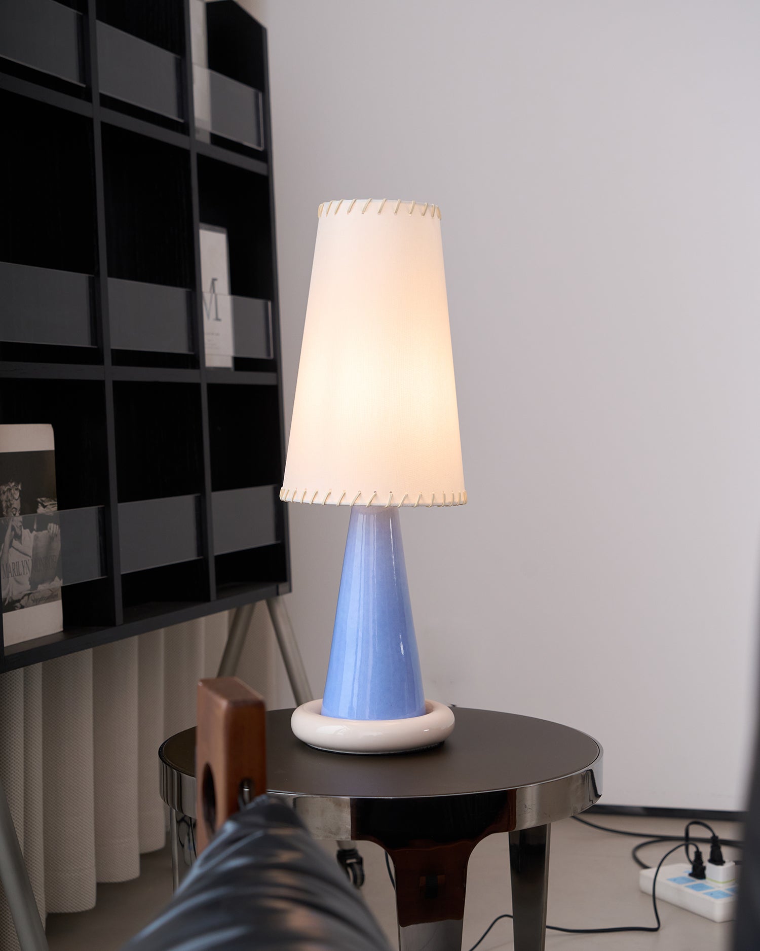 Rhett Modern Ceramic Table Lamp-Neutral Decor