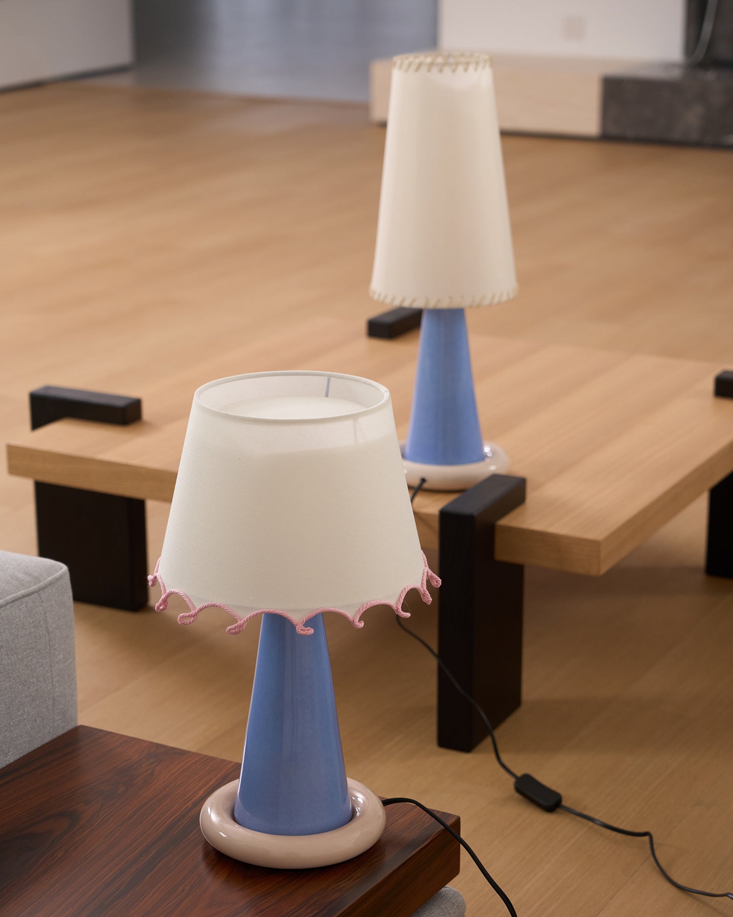 Rhett Modern Ceramic Table Lamp-Neutral Decor