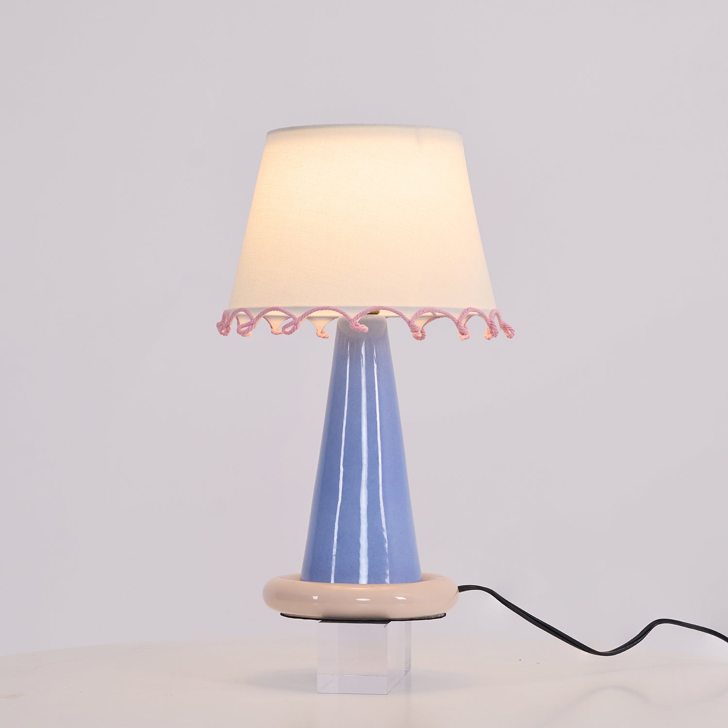 Rhett Modern Ceramic Table Lamp-Neutral Decor