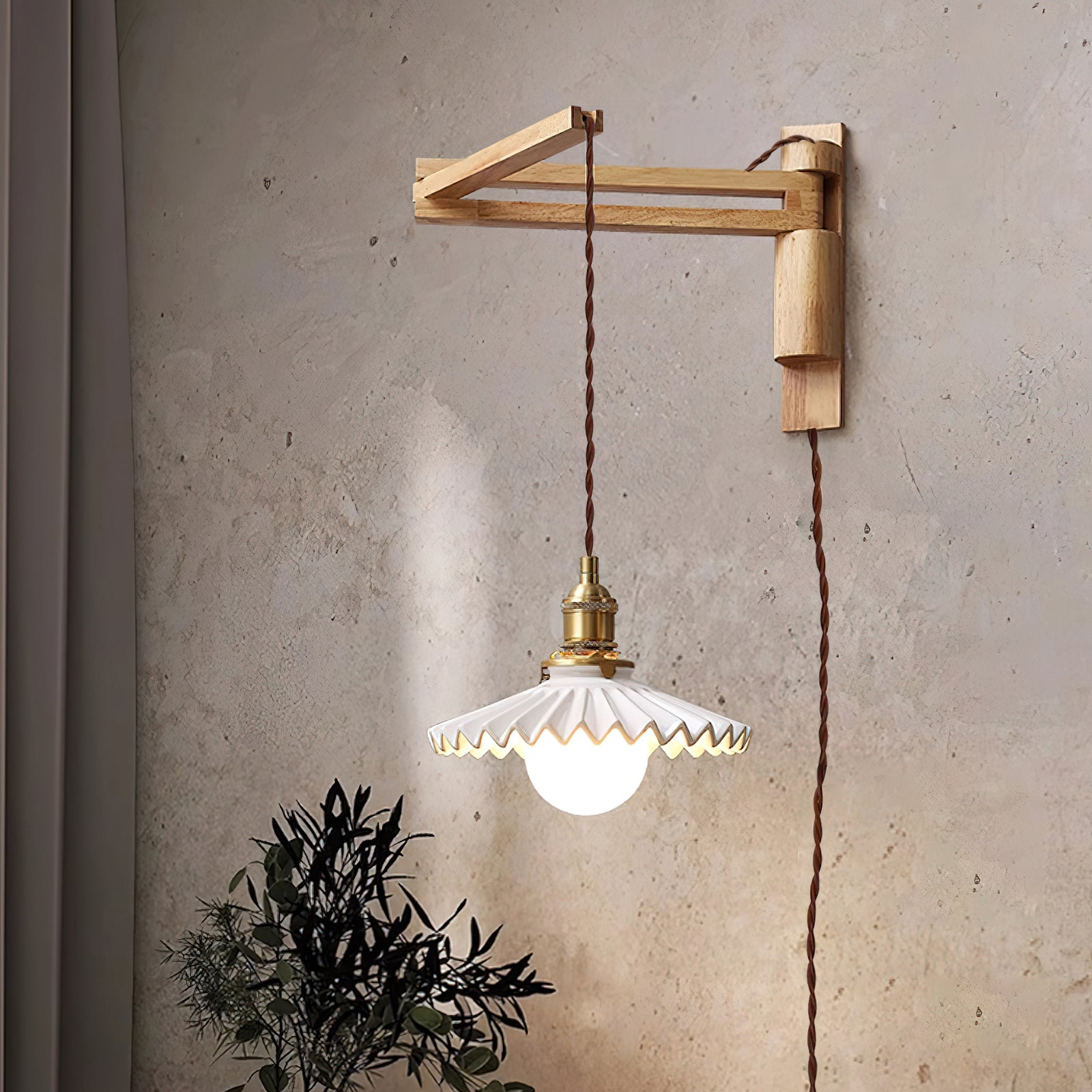 Orson Wall Lamp