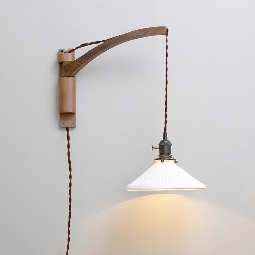 Orson Wall Lamp