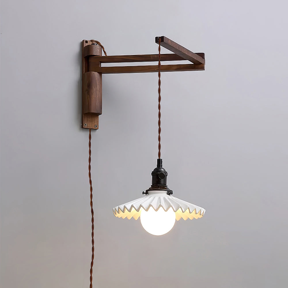 Orson Wall Lamp
