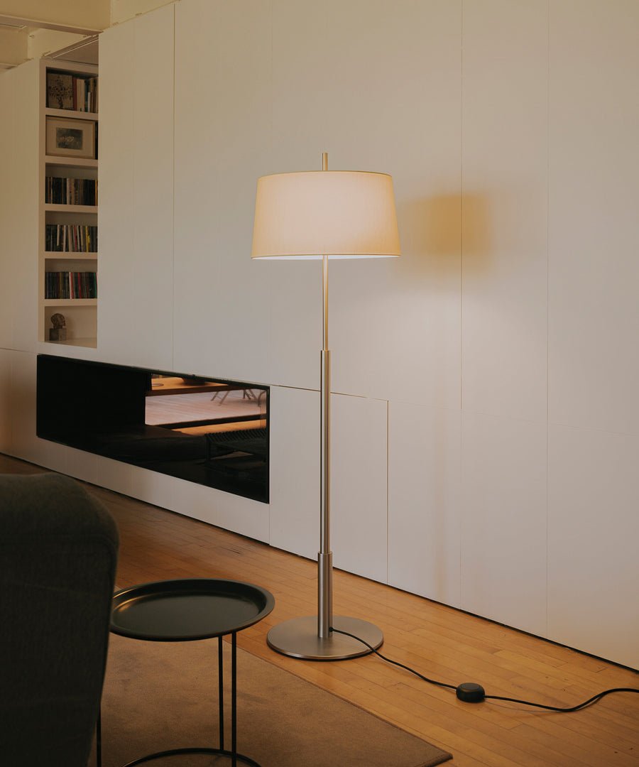 Brooks Minimalist Floor Lamp-Neutral Decor