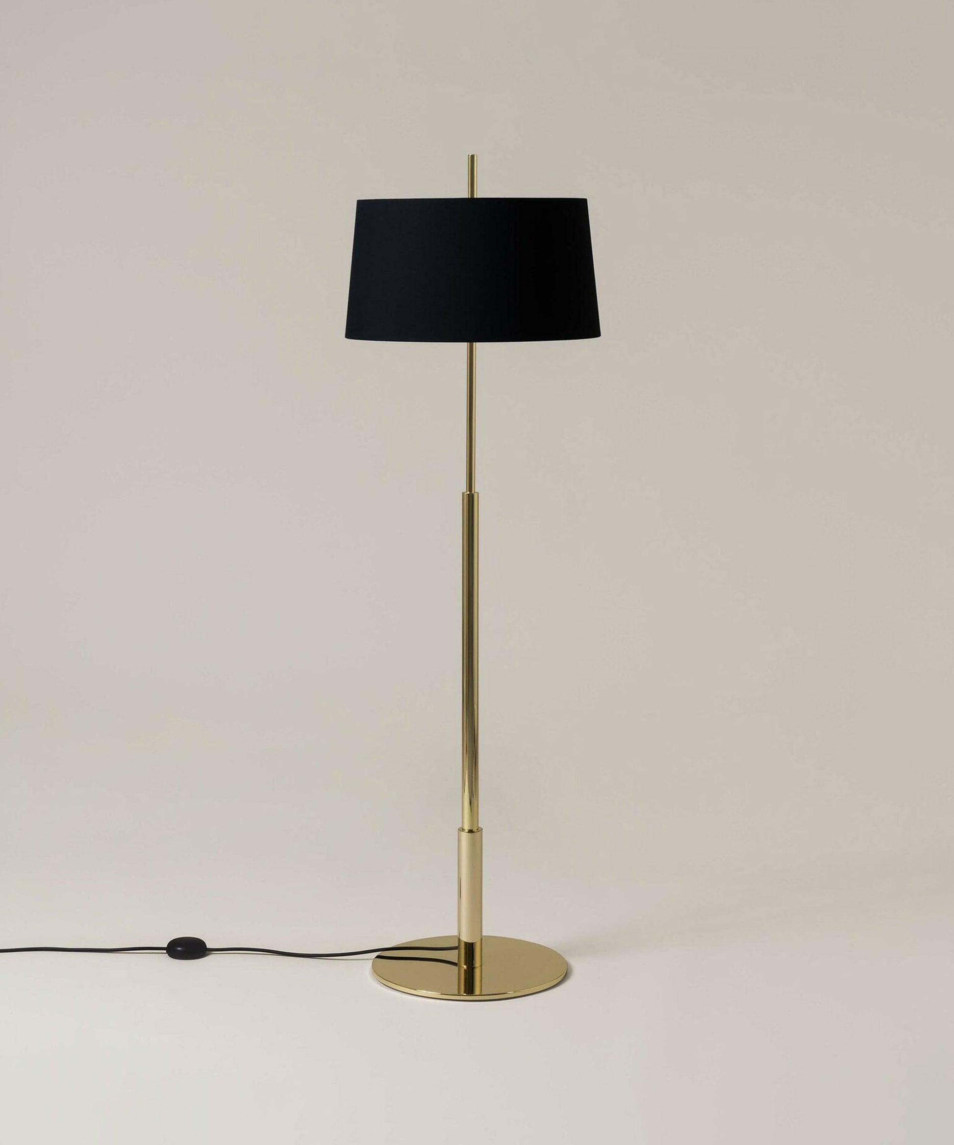 Brooks Minimalist Floor Lamp-Neutral Decor