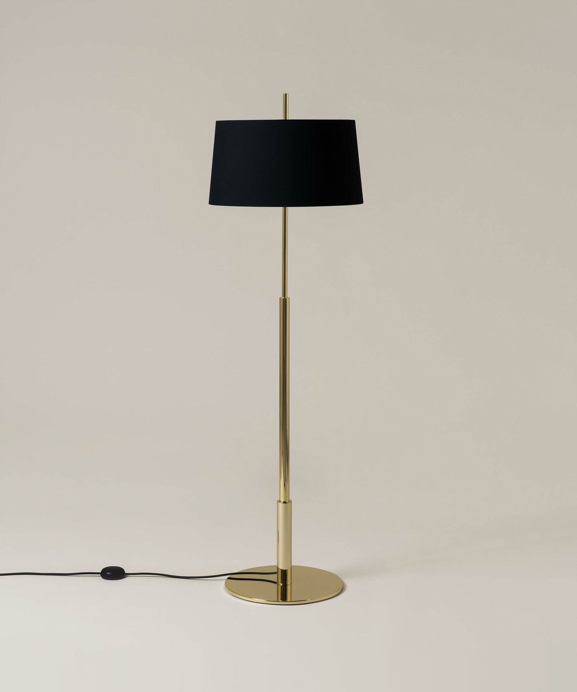 Brooks Minimalist Floor Lamp-Neutral Decor