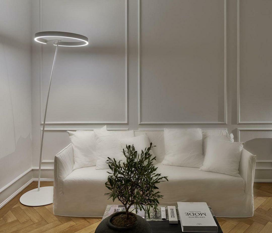 Rondy Minimalist Floor Lamp-Neutral Decor