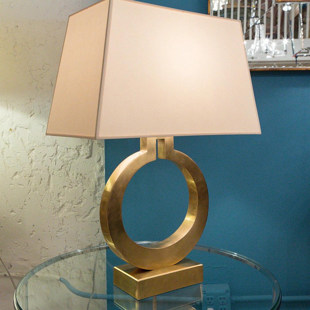 Vantor Fabric Minimalist Table Lamp-Neutral Decor