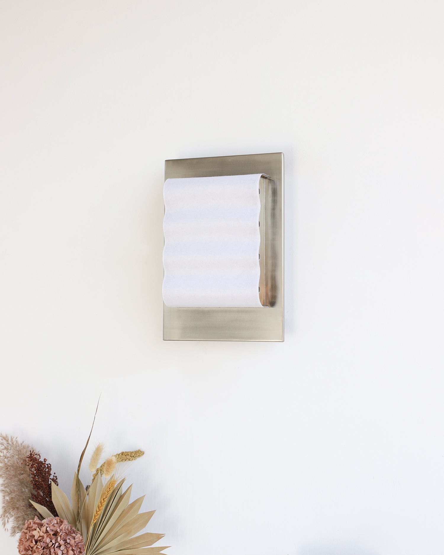 Avelin Wall Lamp
