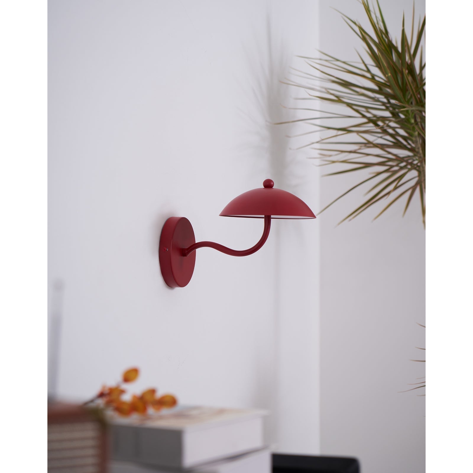 Errina Wall Lamp