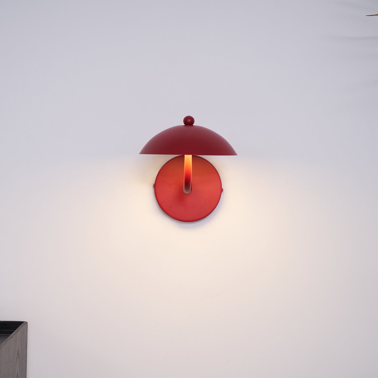 Errina Wall Lamp