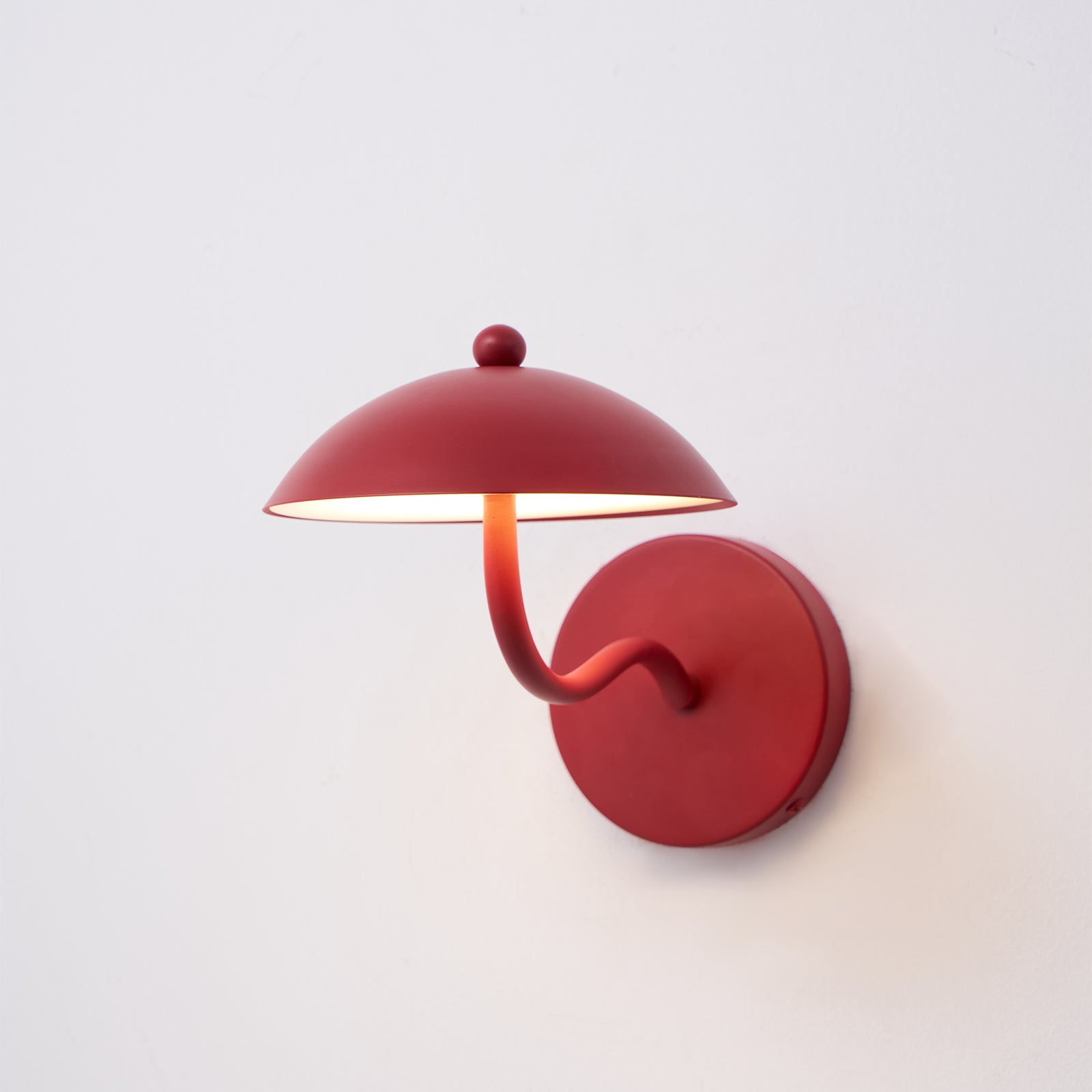 Errina Wall Lamp