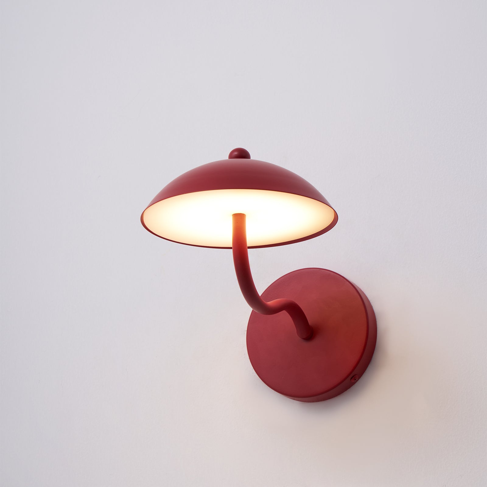 Errina Wall Lamp