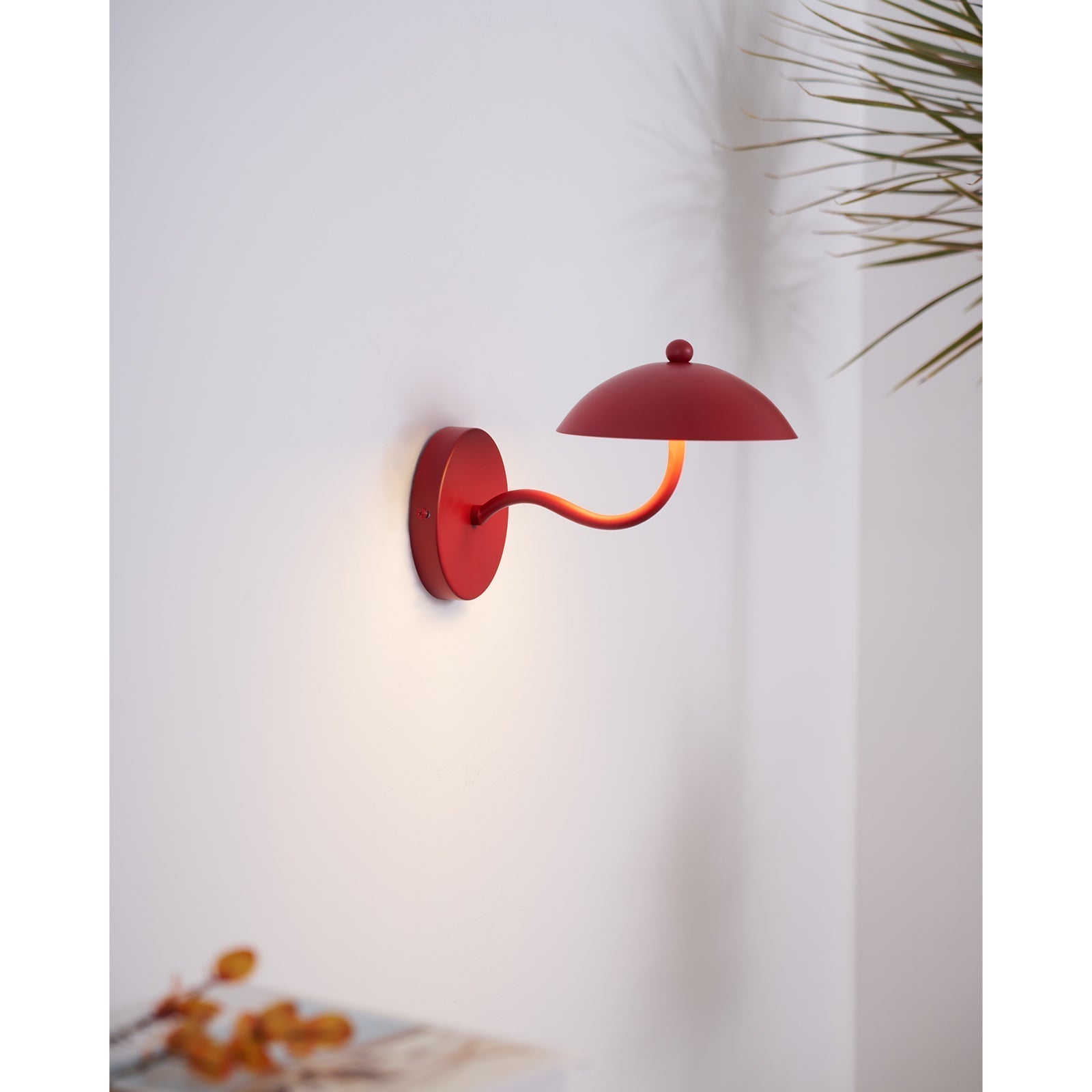 Errina Wall Lamp