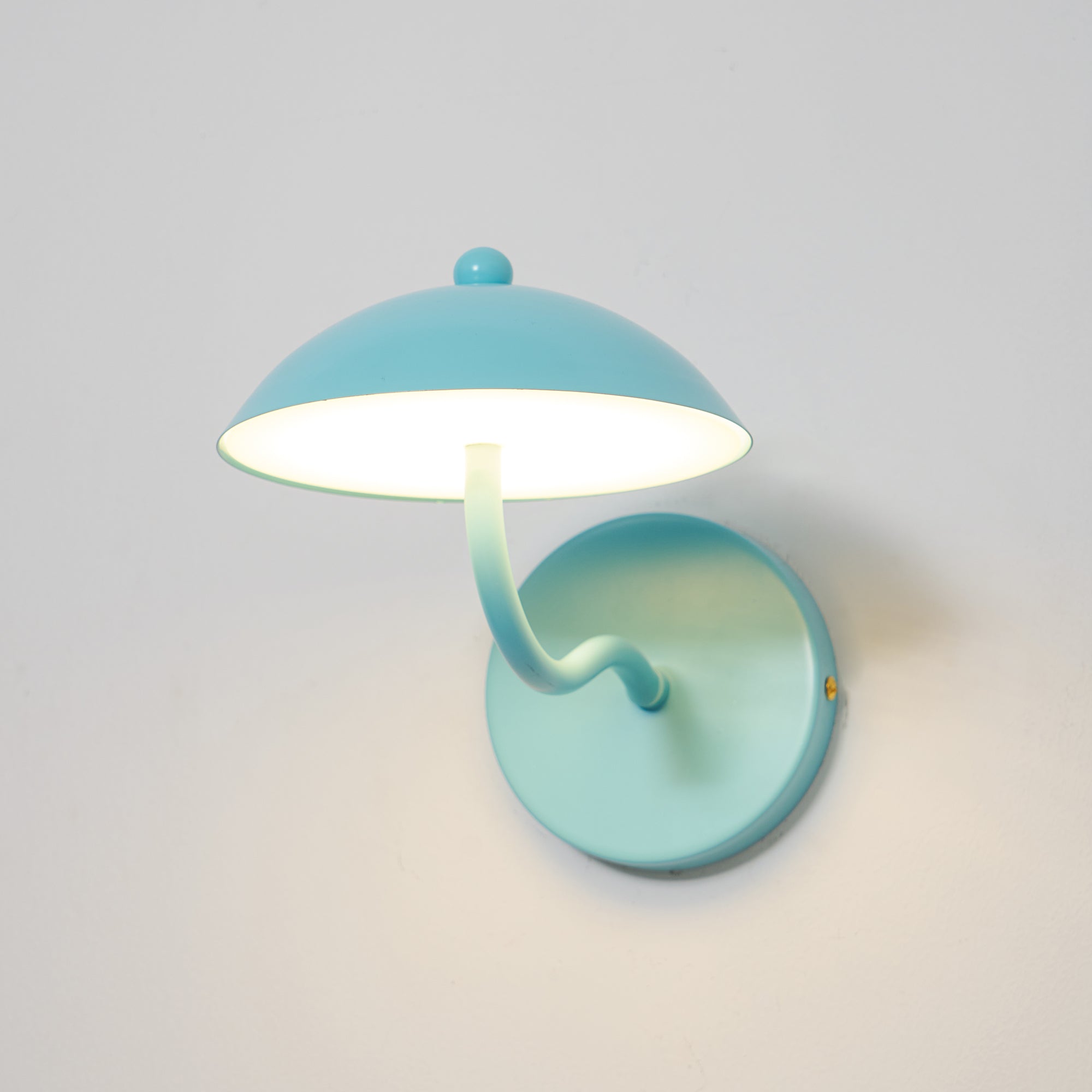 Errina Wall Lamp