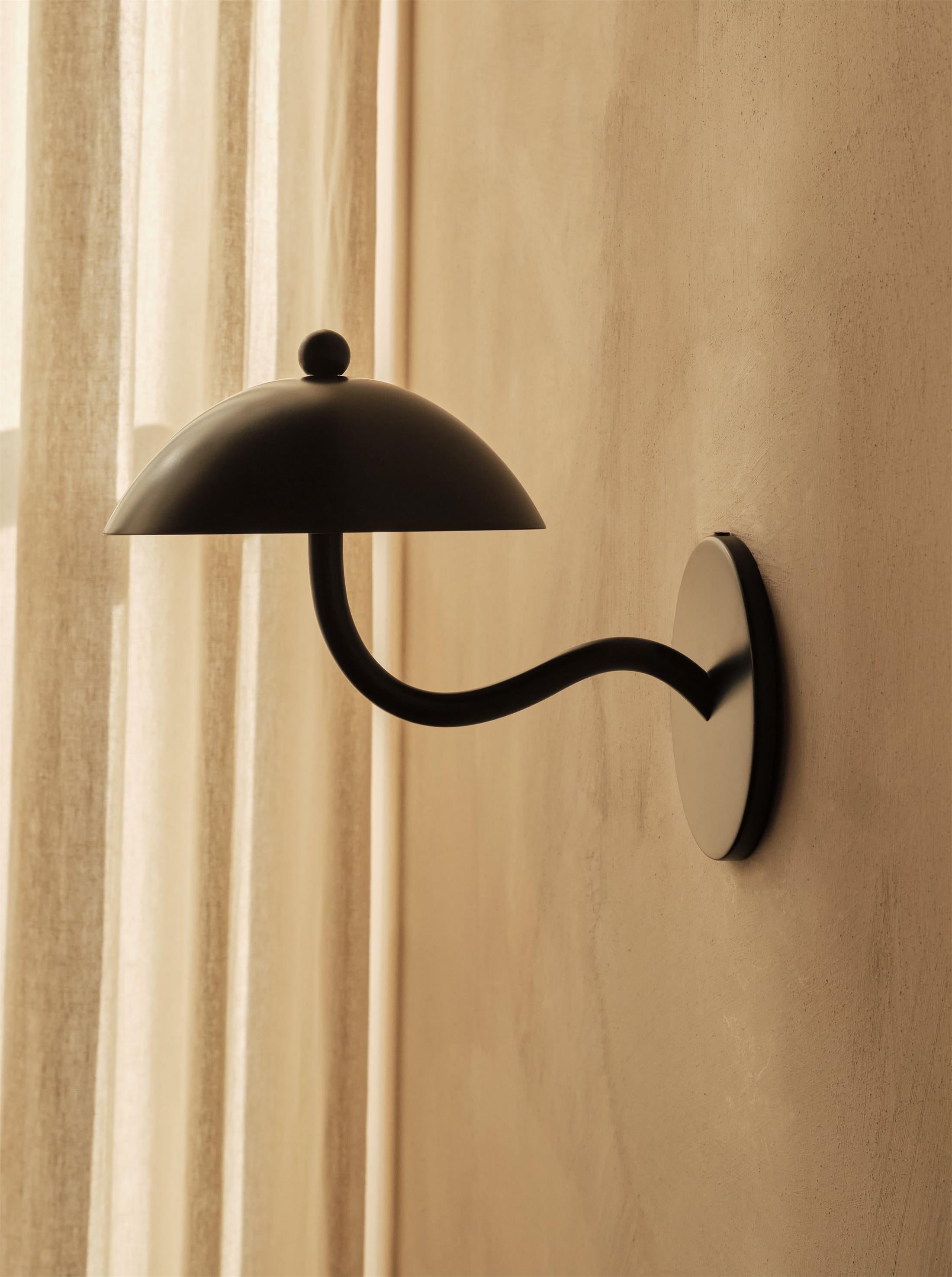 Errina Wall Lamp