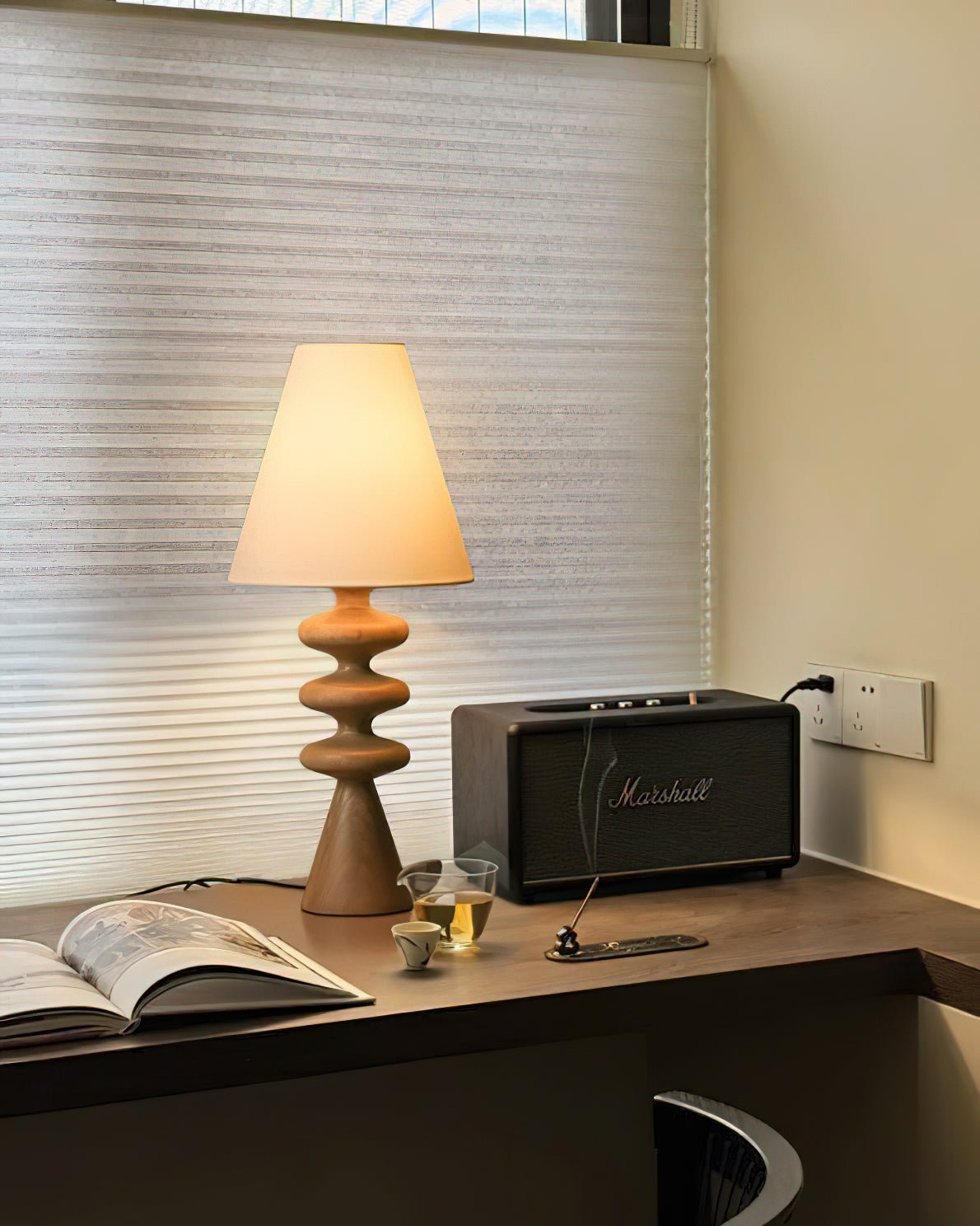 Zelms Modern Wood Table Lamp-Neutral Decor