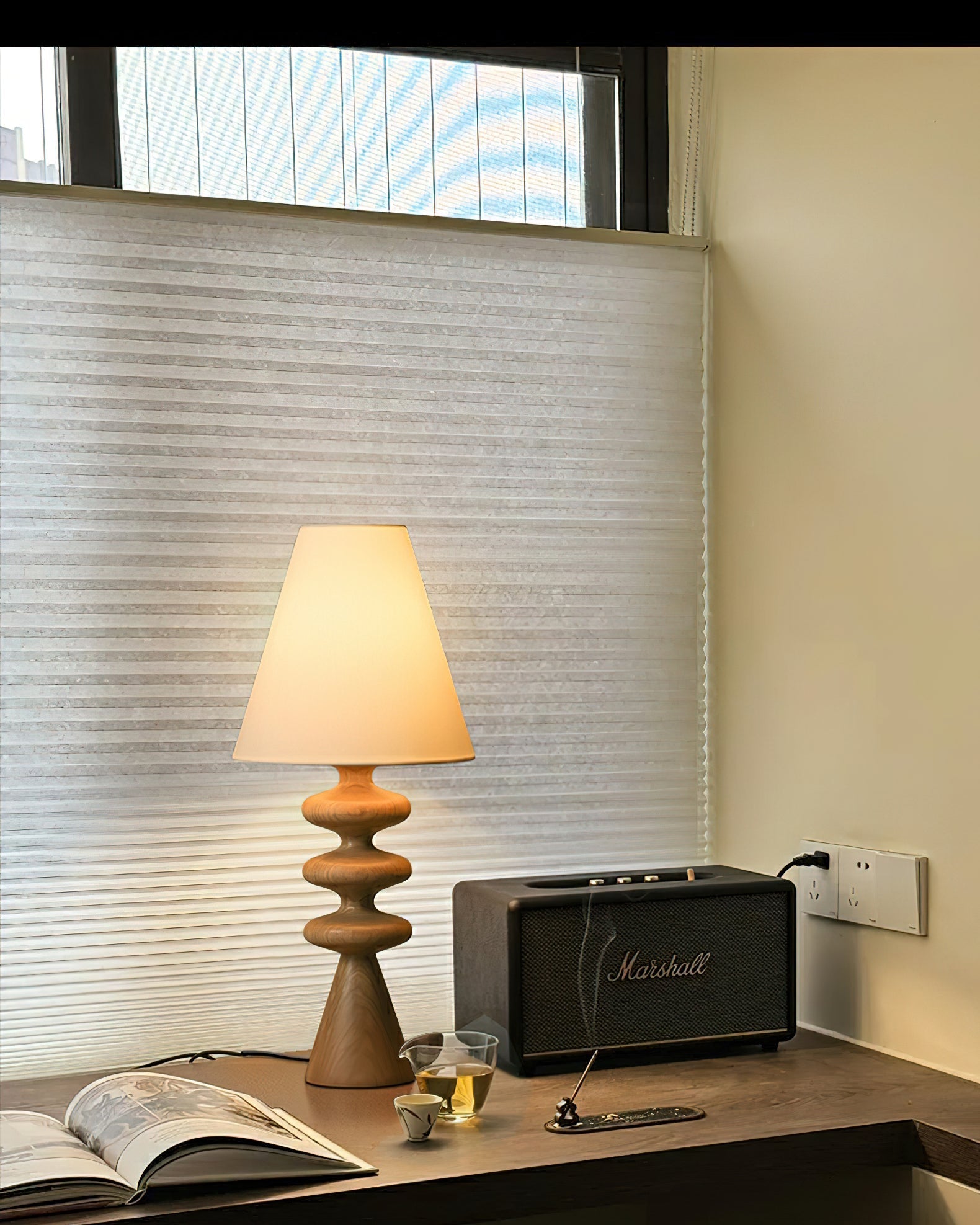 Zelms Modern Wood Table Lamp-Neutral Decor