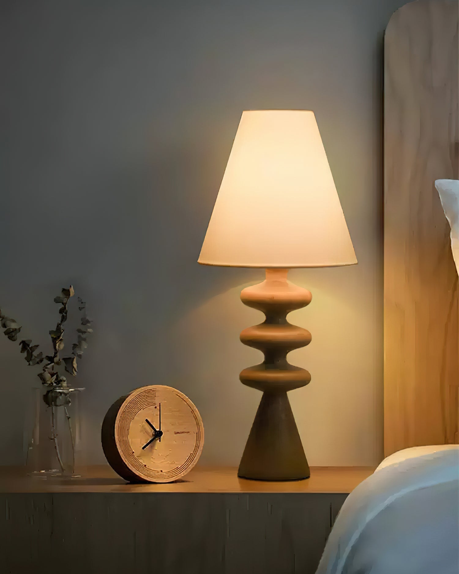 Zelms Modern Wood Table Lamp-Neutral Decor