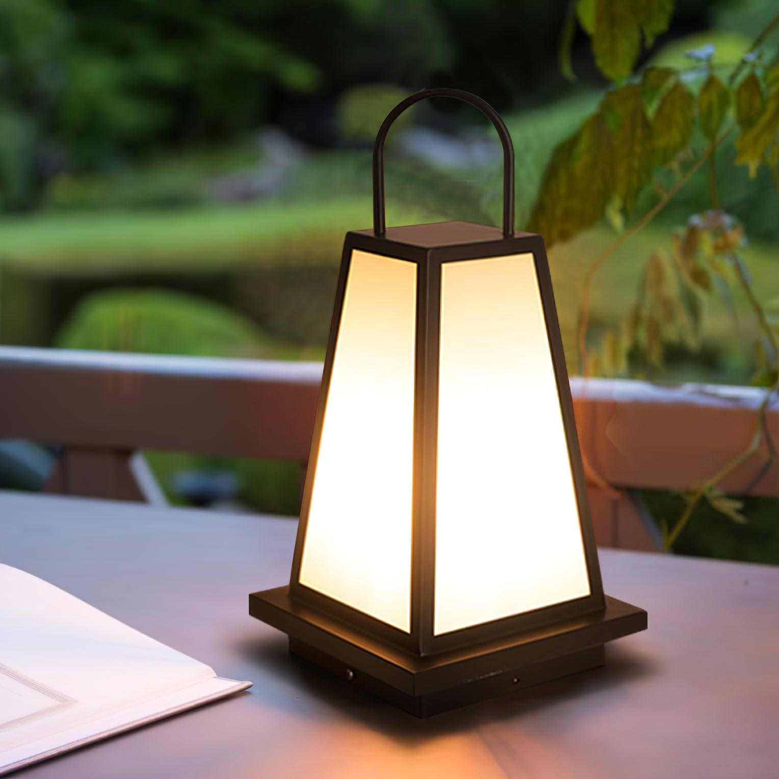 Cilo Minimalist Outdoor Light-Neutral Decor