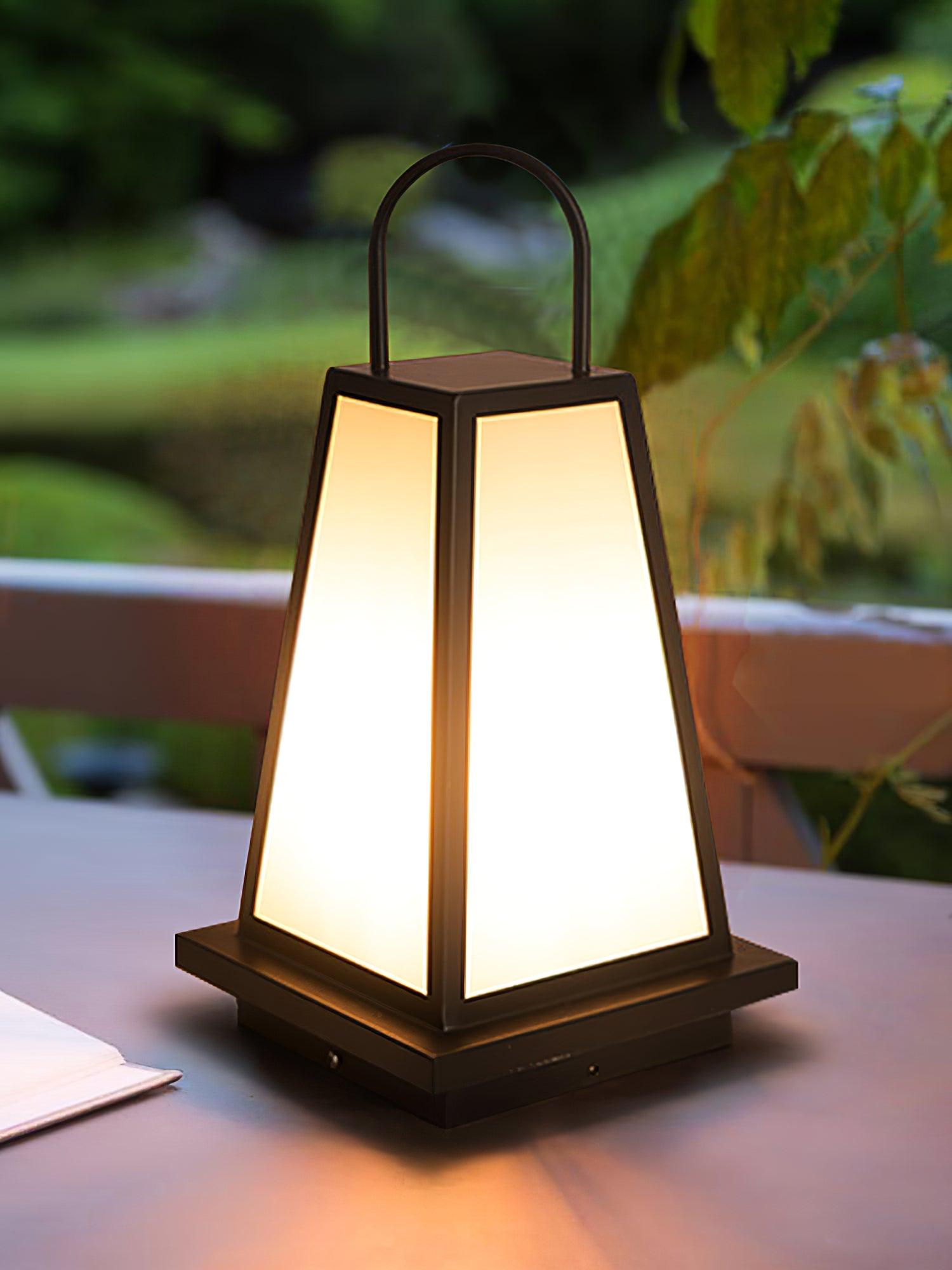Cilo Minimalist Outdoor Light-Neutral Decor