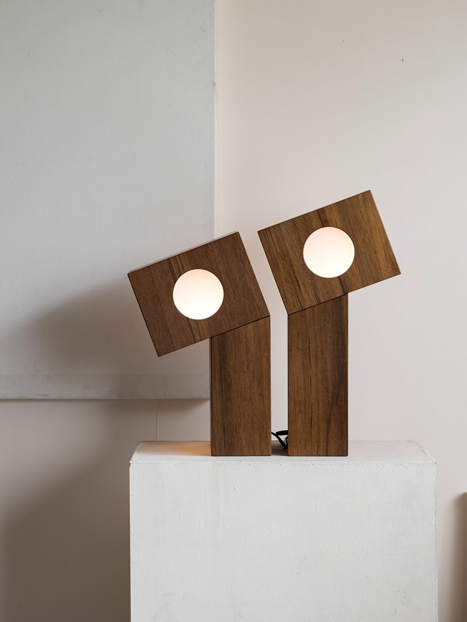 Geo Modern Wood Table Lamp-Neutral Decor
