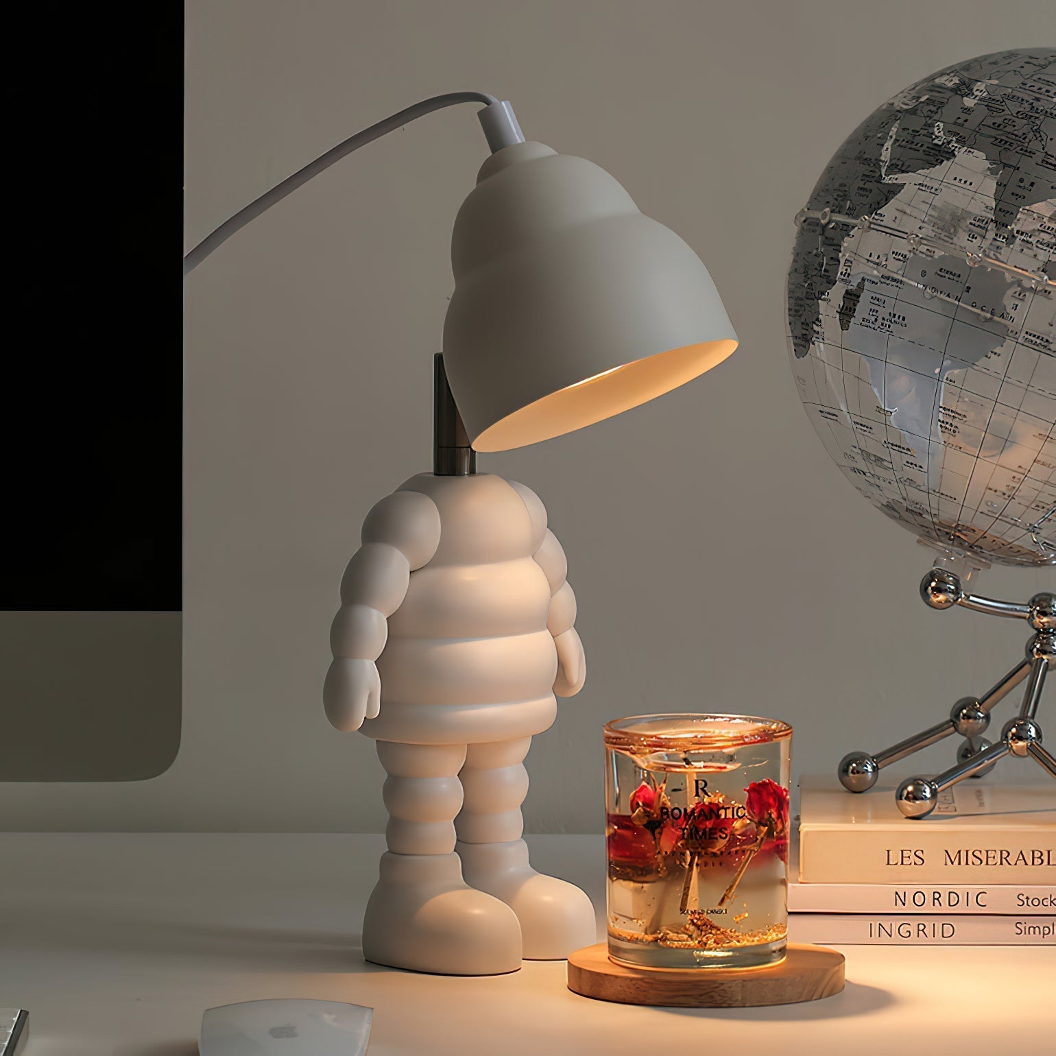 Rufus Candle Warmer Lamp