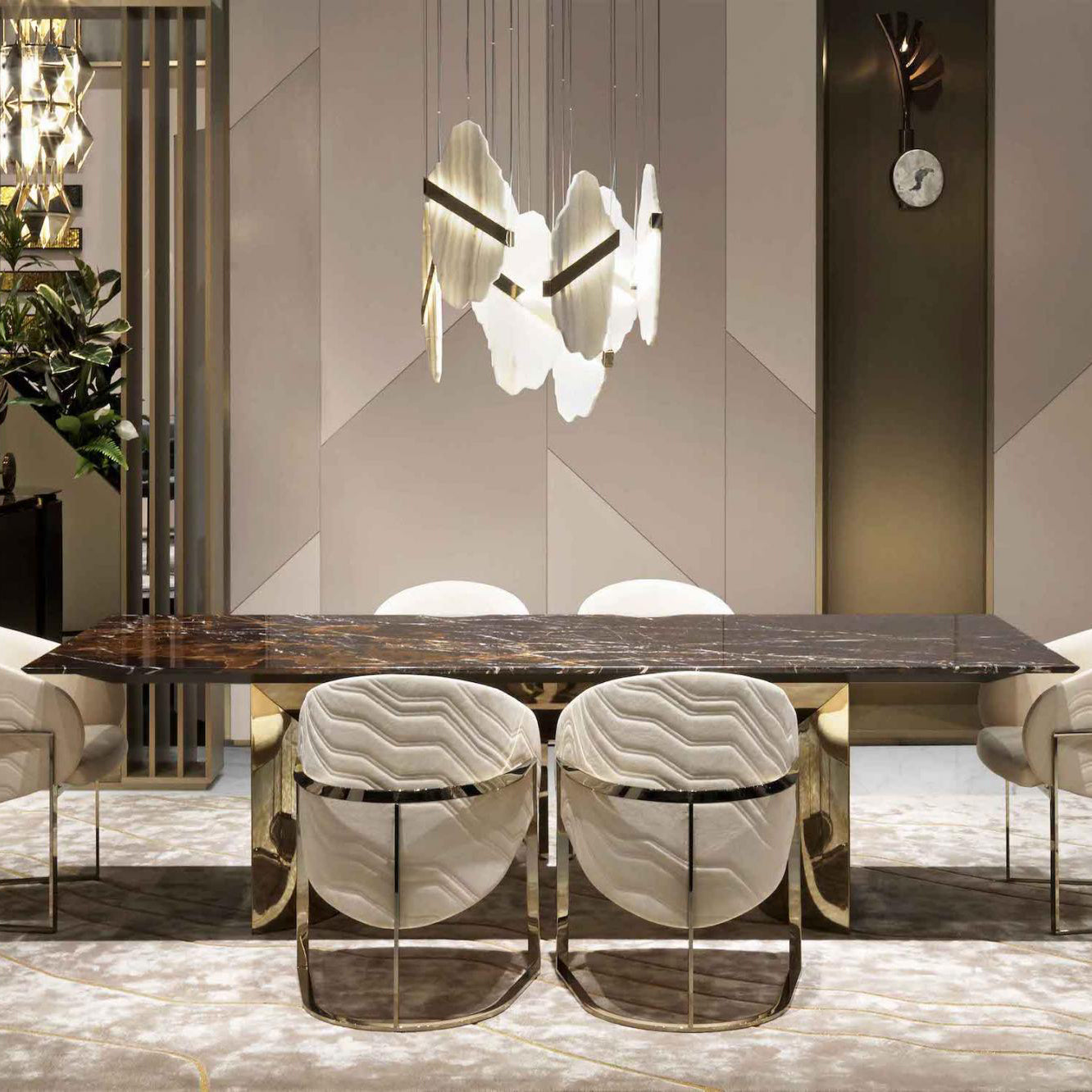 Olraeos Chandelier
