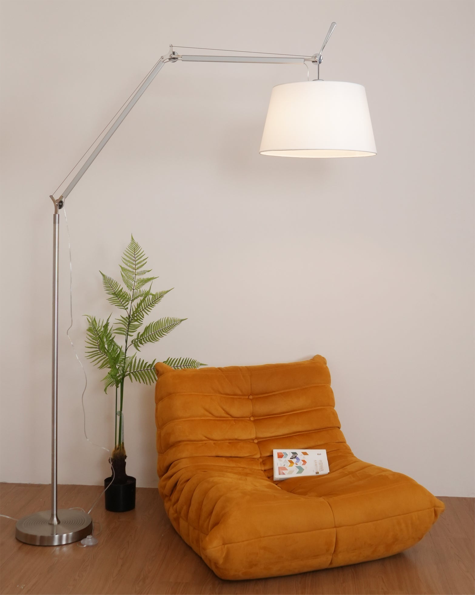 Ciroce Fabric Industrial Floor Lamp-Neutral Decor