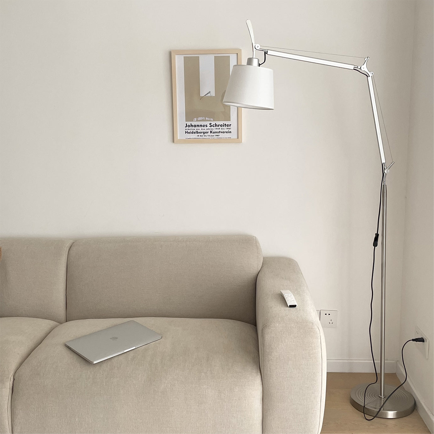 Ciroce Fabric Industrial Floor Lamp-Neutral Decor