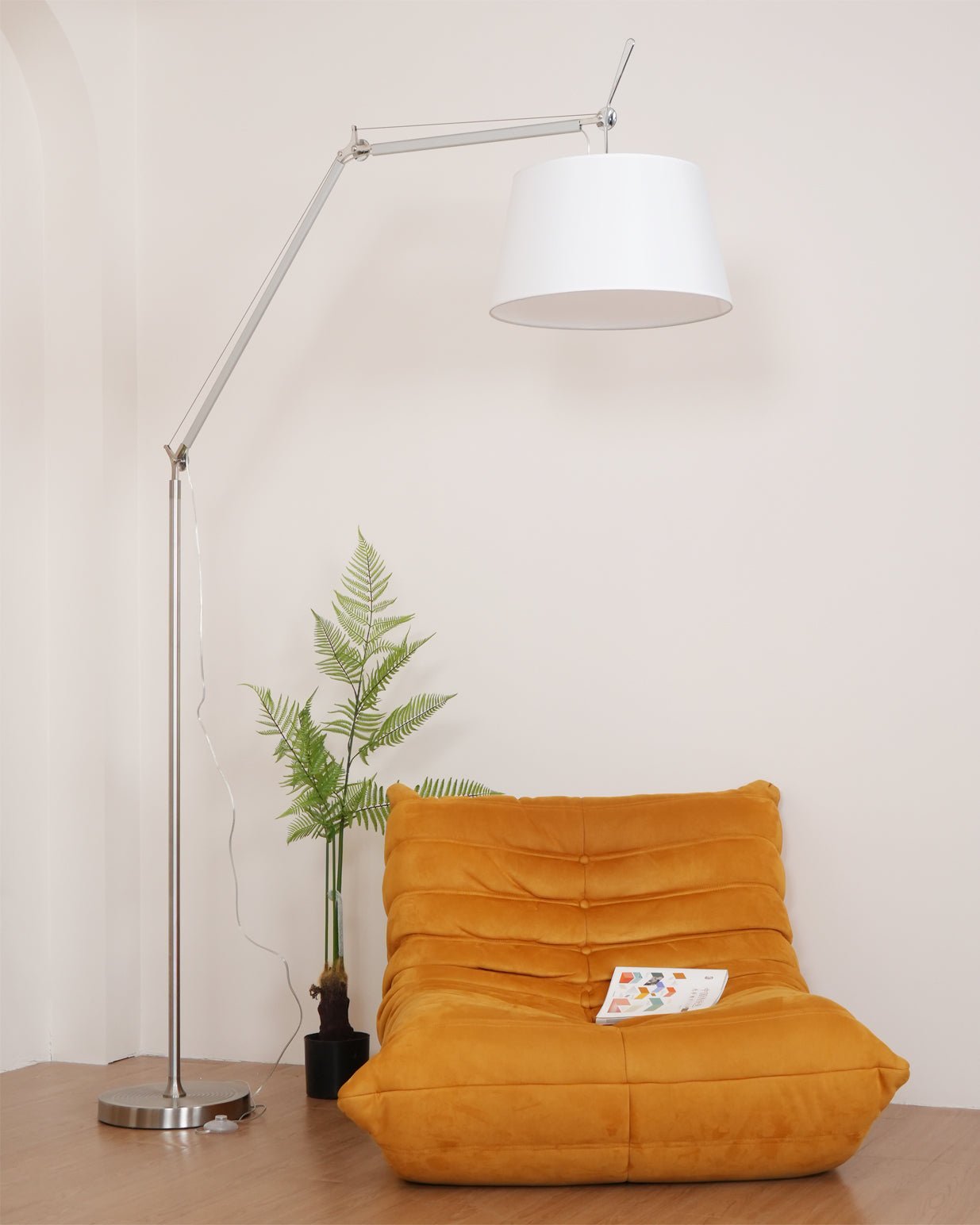 Ciroce Fabric Industrial Floor Lamp-Neutral Decor