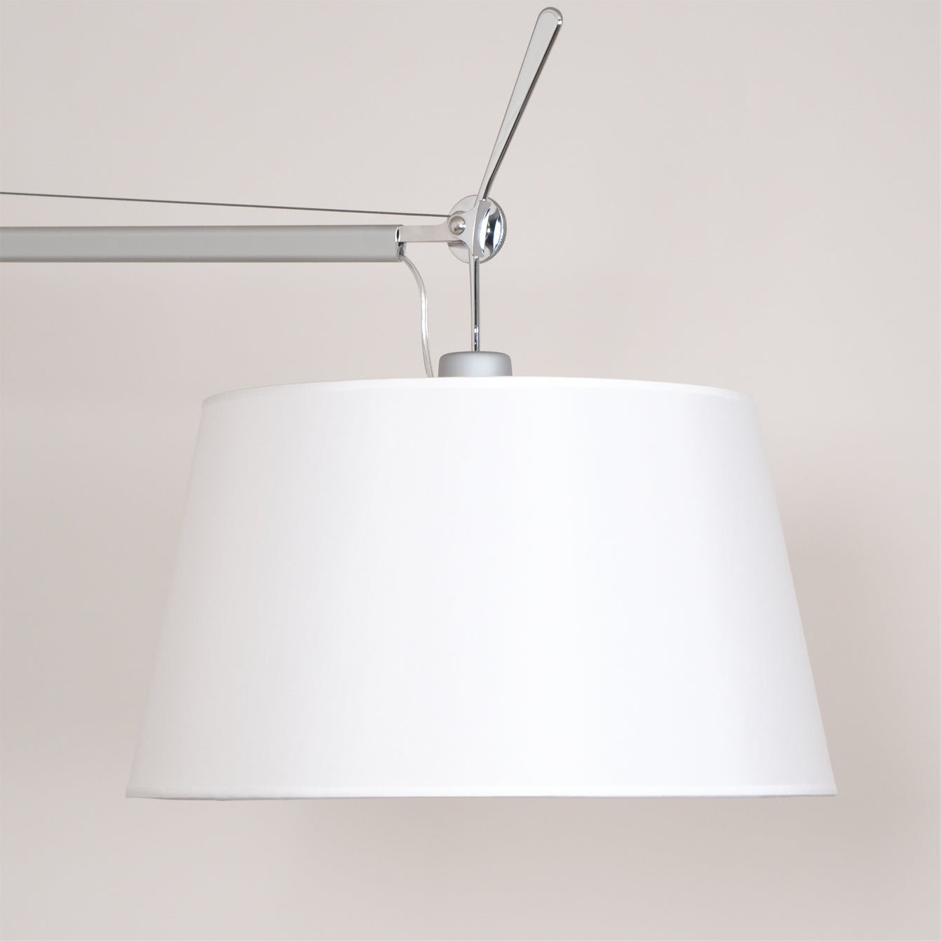 Ciroce Fabric Industrial Floor Lamp-Neutral Decor