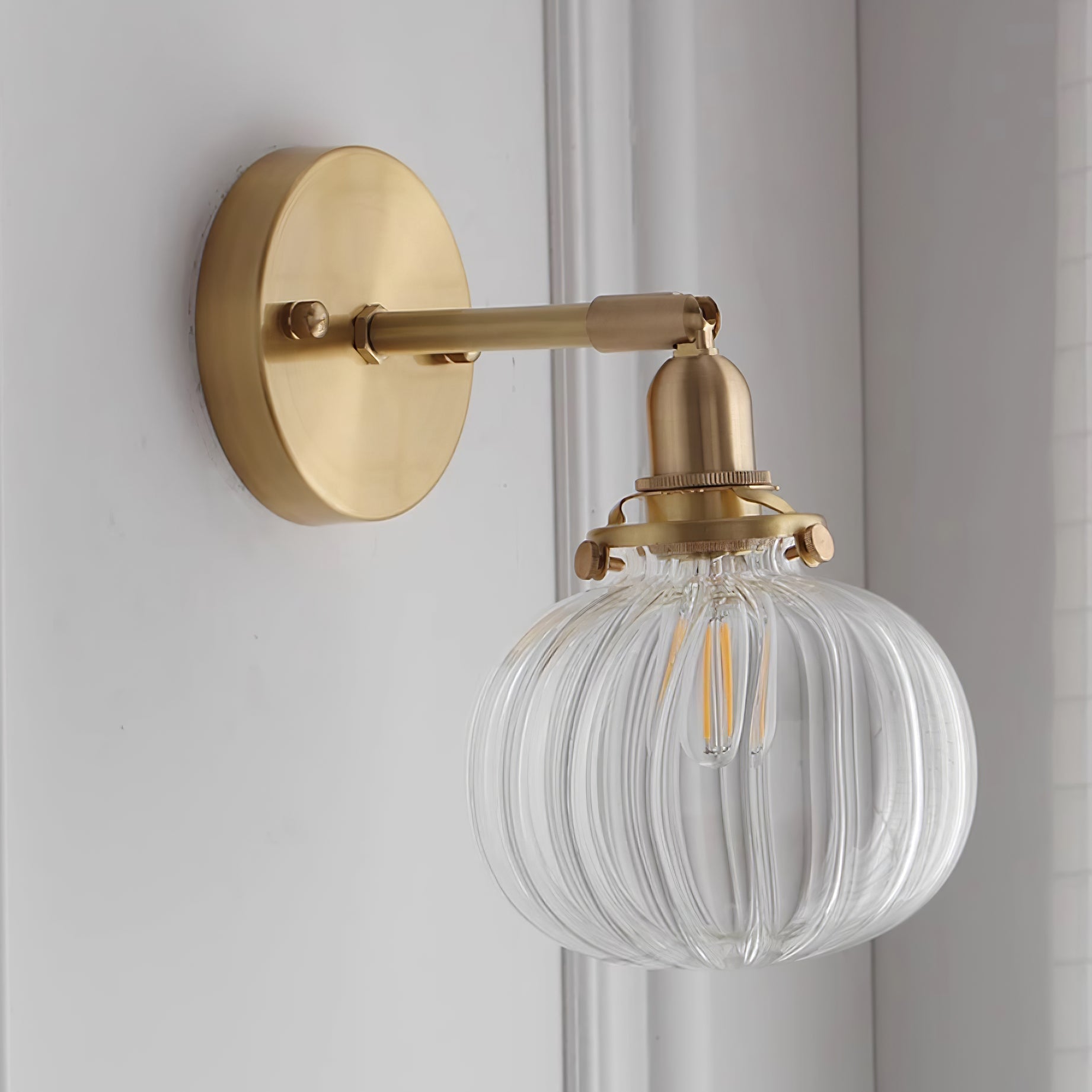 Maren Wall Lamp
