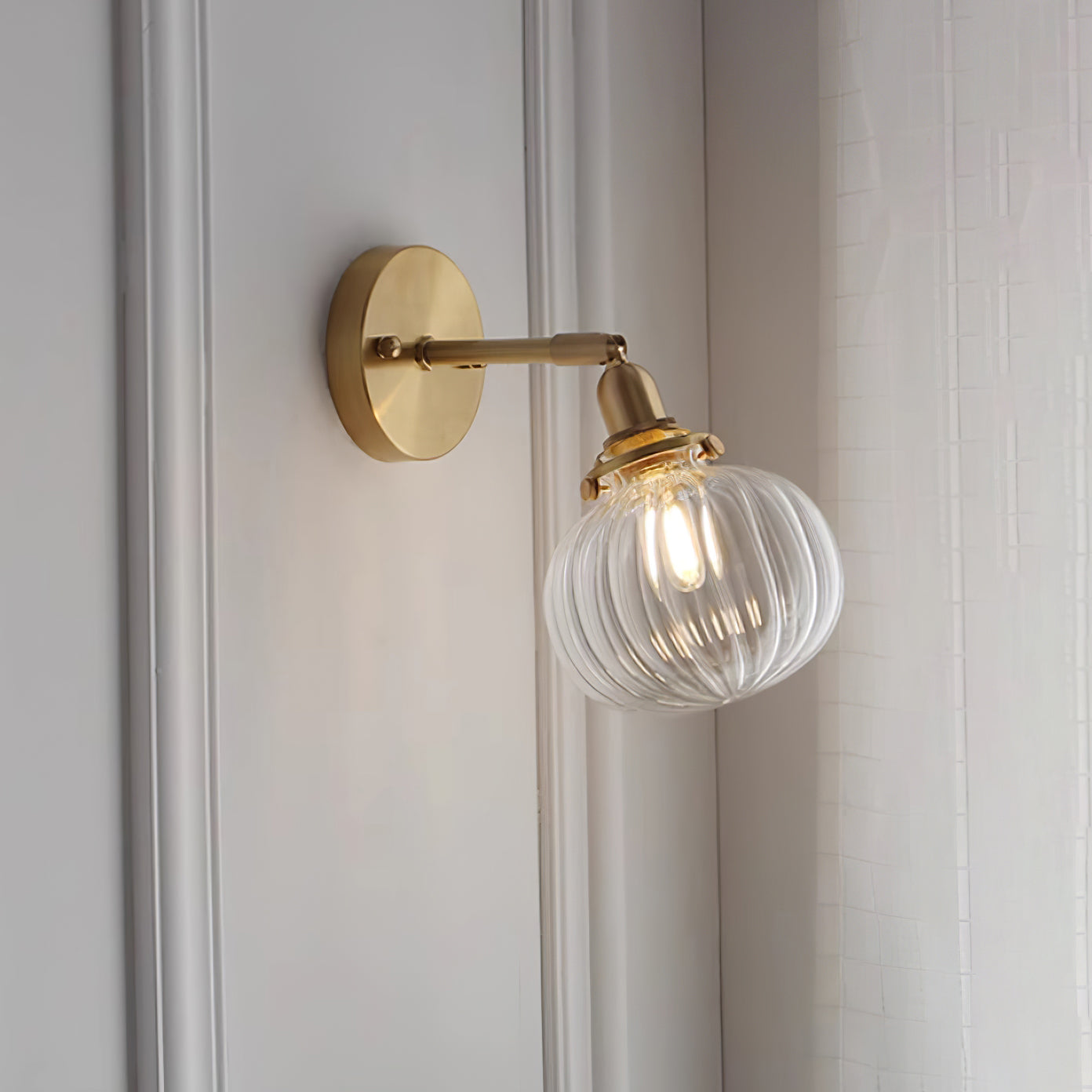 Maren Wall Lamp