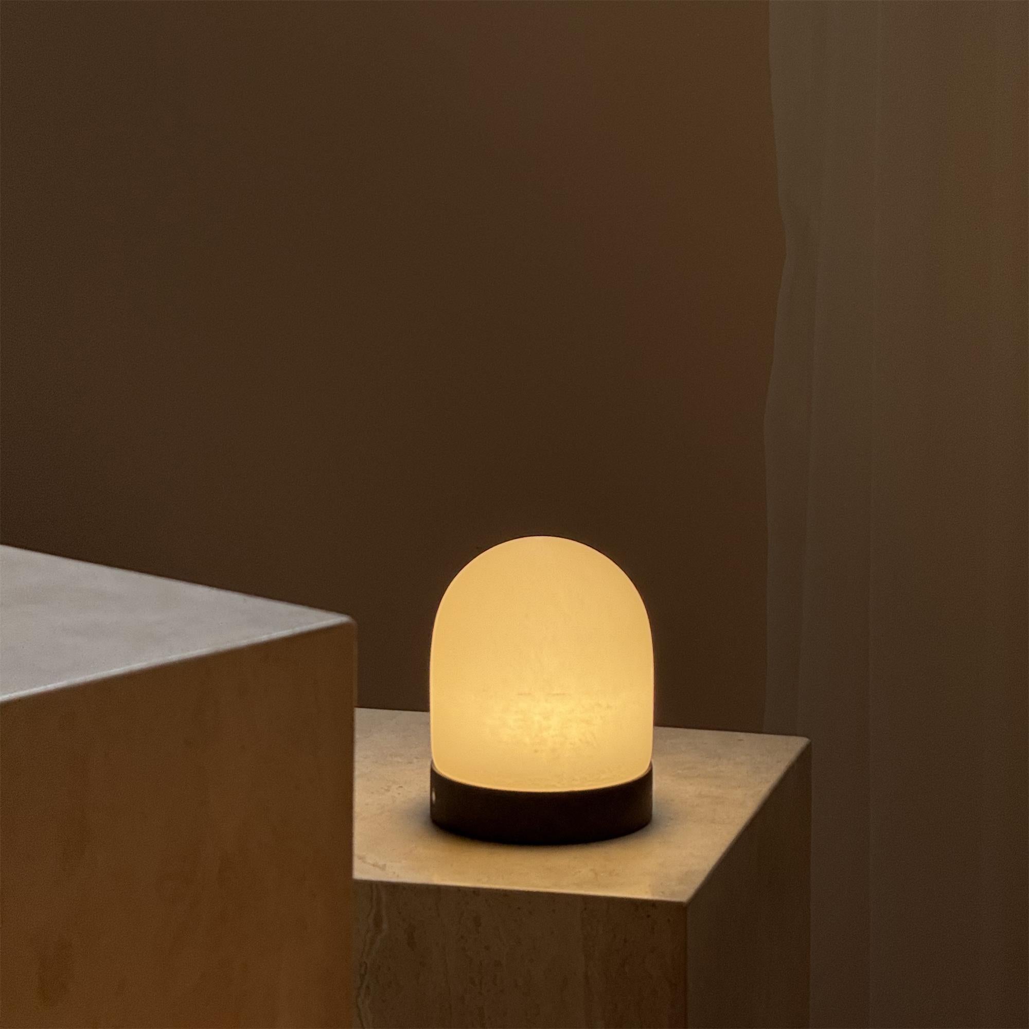 Pebbel Table Lamp