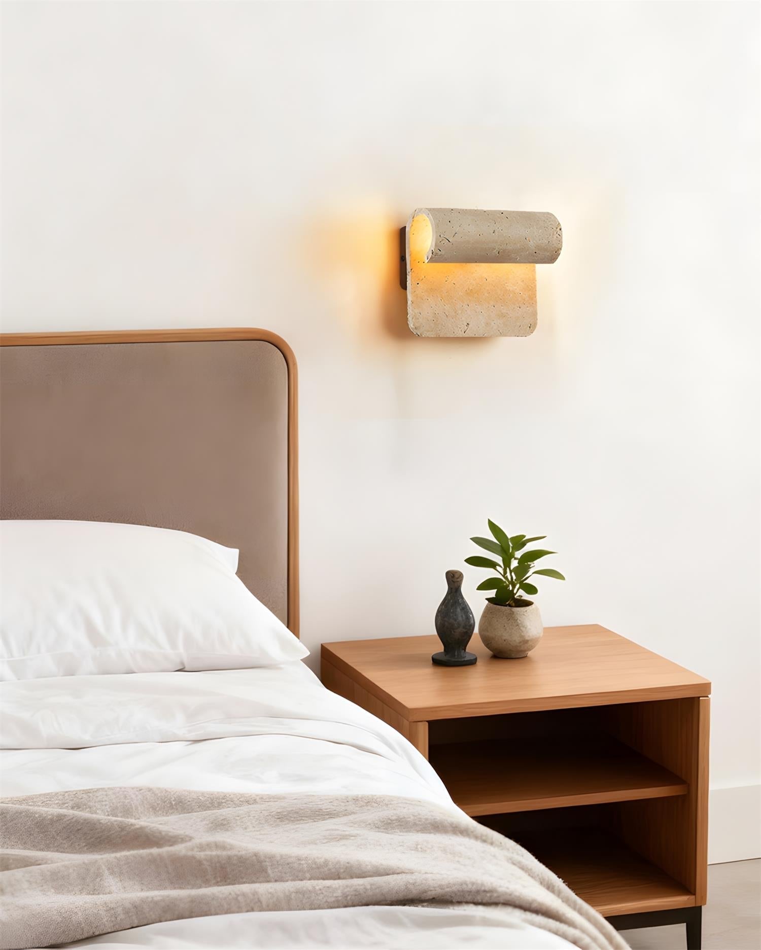 Elian Wall Light