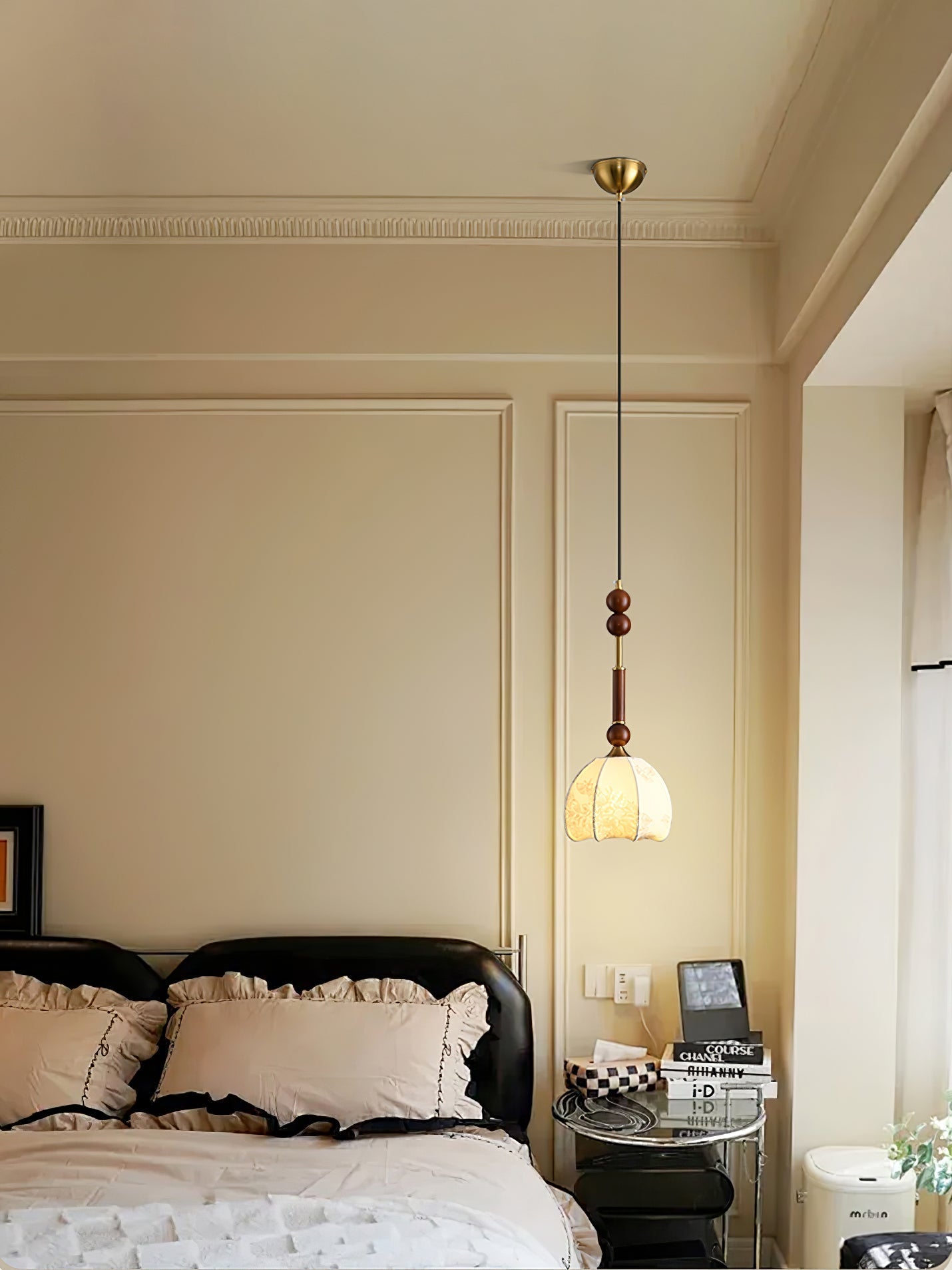 Yovelis Vintage Wood Pendant Lamp-Neutral Decor