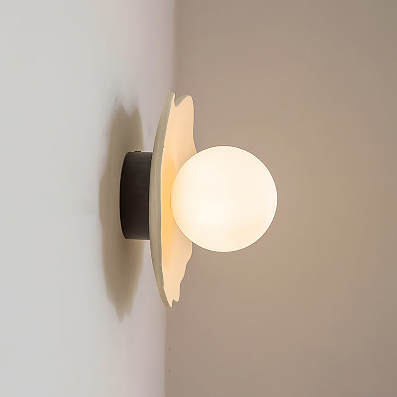 Jojo Wall Lamp playful
