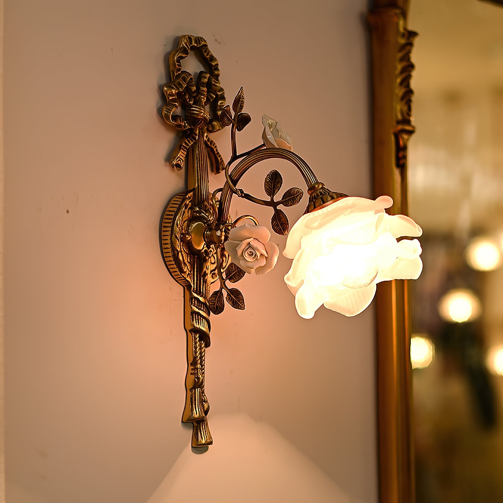 Lifestyle image of the Rosalie lamp in a hallway.