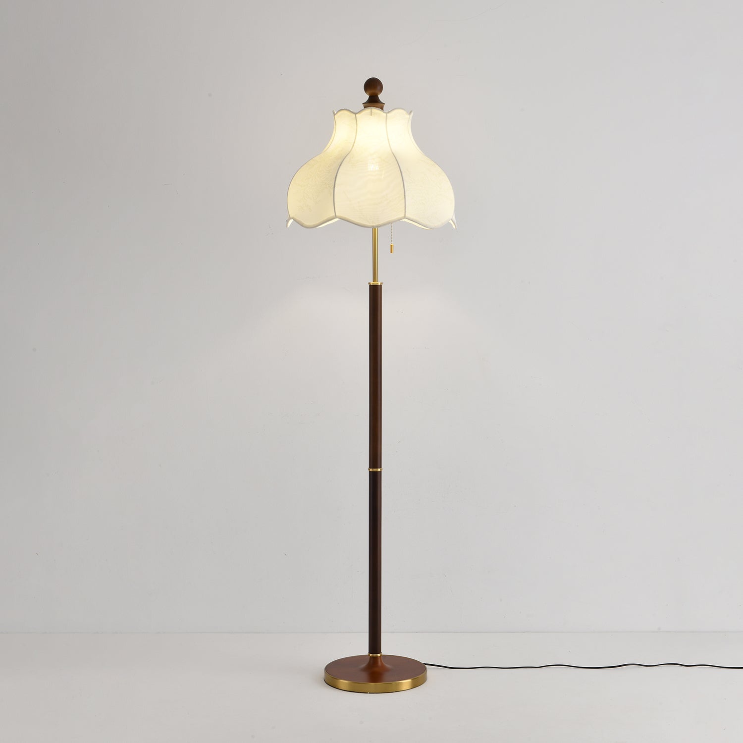 Tulfa Vintage Wood Floor Lamp-Neutral Decor